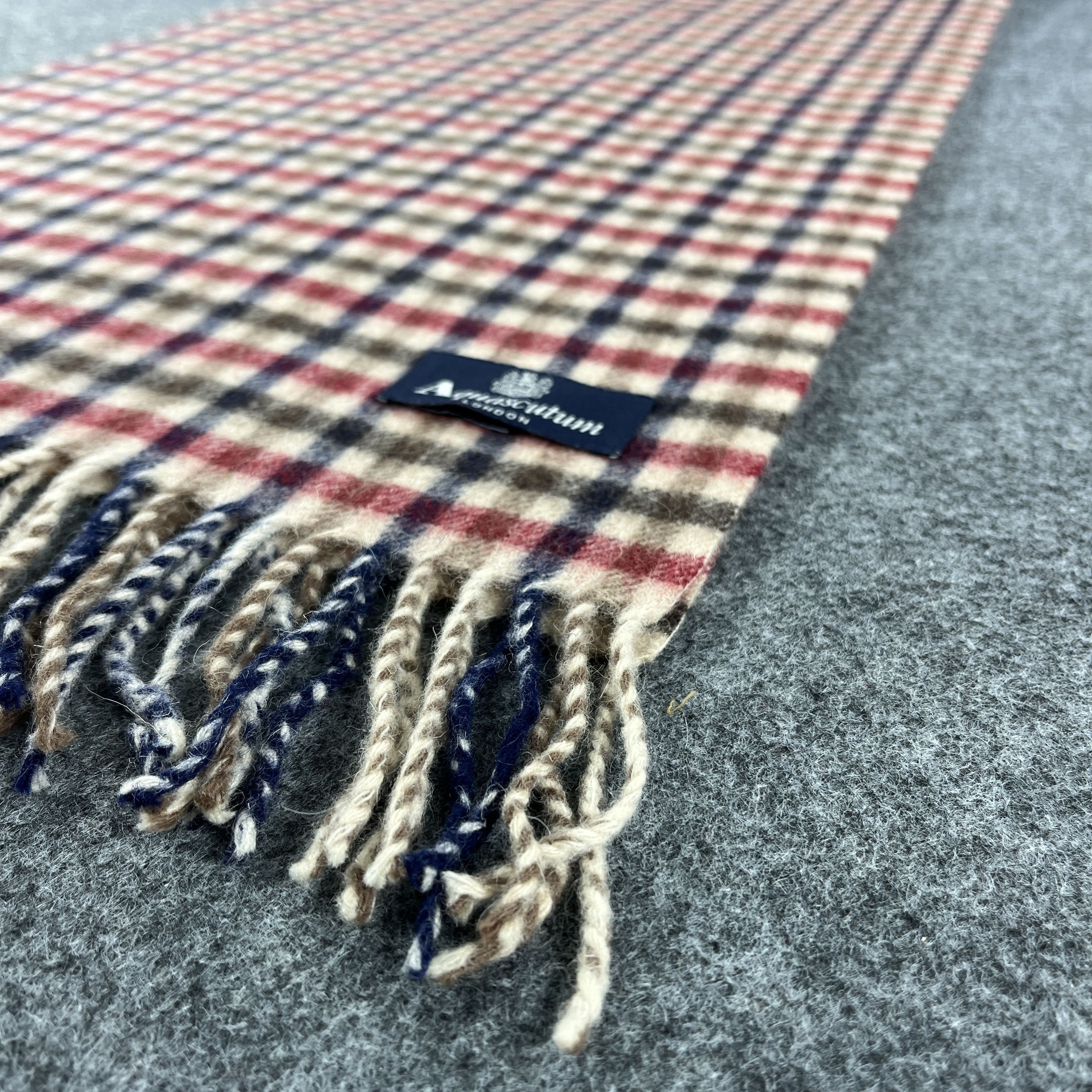 Aquascutum Aquasqutum Scarf / Muffler / Neckwear T1494 Size ONE SIZE - 7 Thumbnail