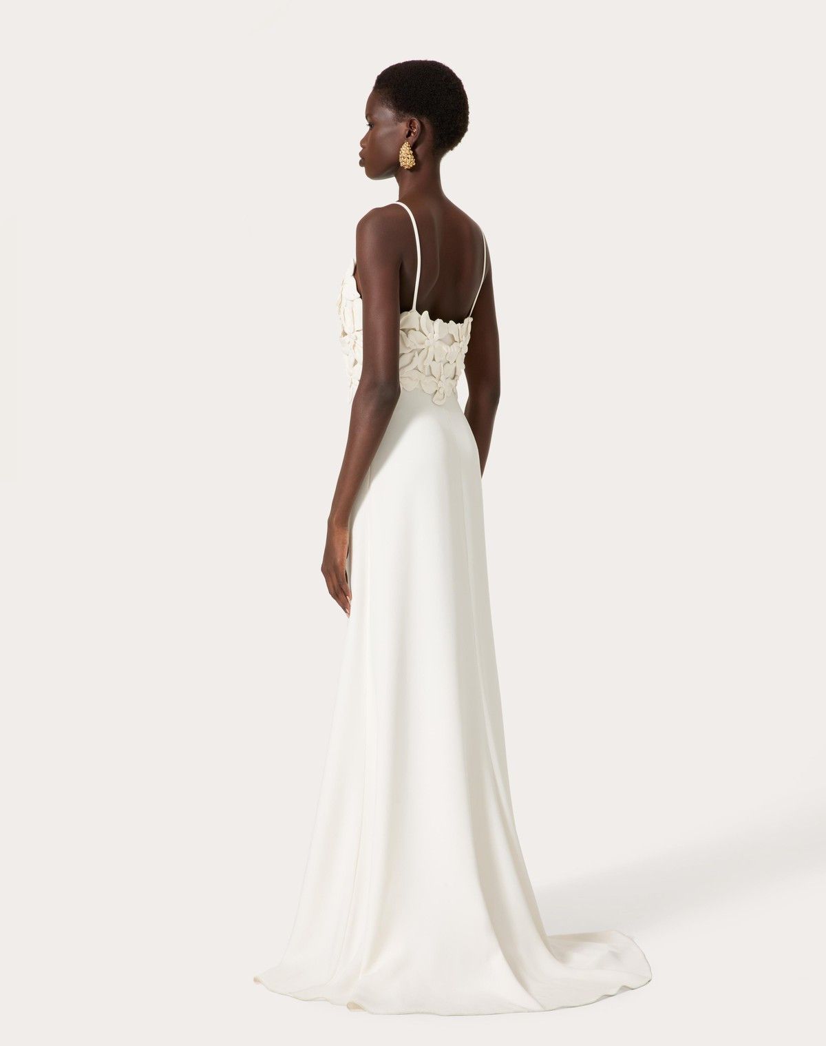 Valentino o1s1wg110525 Embroidered Cady Couture Gown in White Size XS / US 0-2 / IT 36-38 - 5 Thumbnail