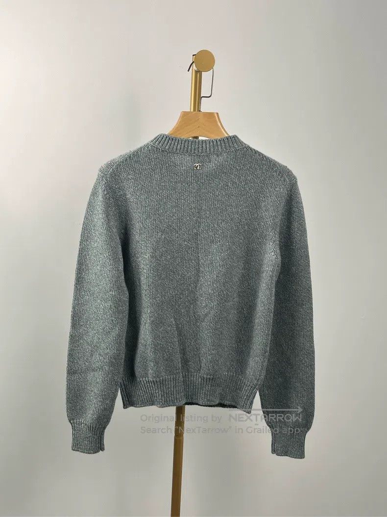 Chanel Chanel Gray rhinestone print logo long-sleeved sweater Size XXS / US 00 / IT 34 - 2 Thumbnail
