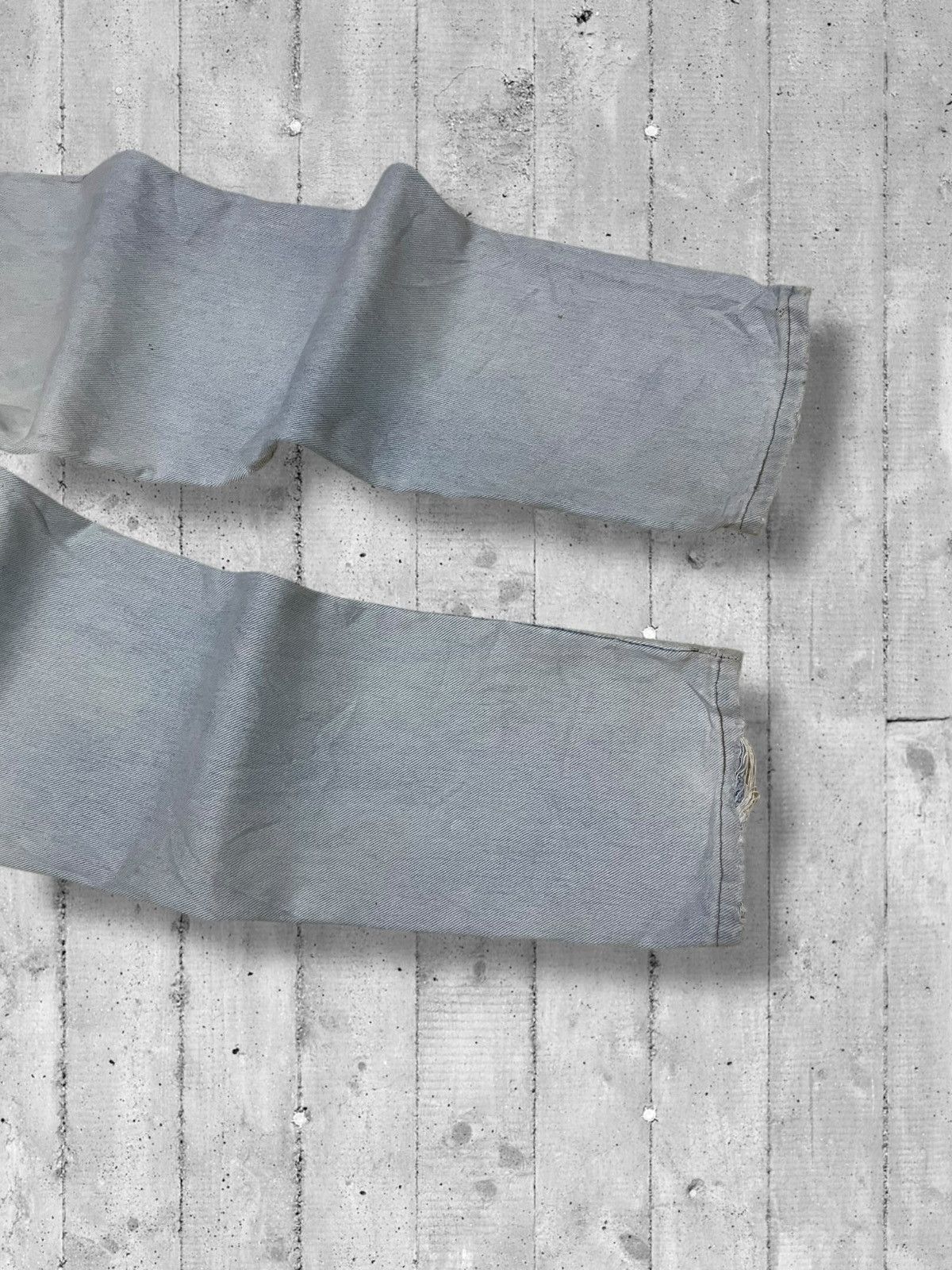 Designer × Vintage × Wrangler Vintage 1990s Designer Wrangler Blue Wash Distressed Denim Size US 30 / EU 46 - 13 Thumbnail