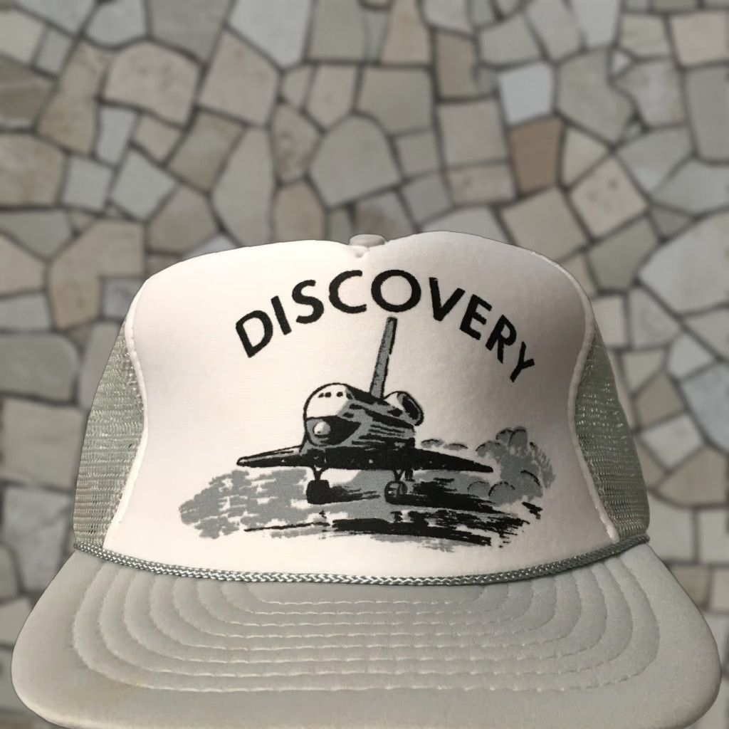 Vintage VINTAGE Space Shuttle Discovery Trucker Hat Nike? (Wait) Size ONE SIZE - 1 Thumbnail