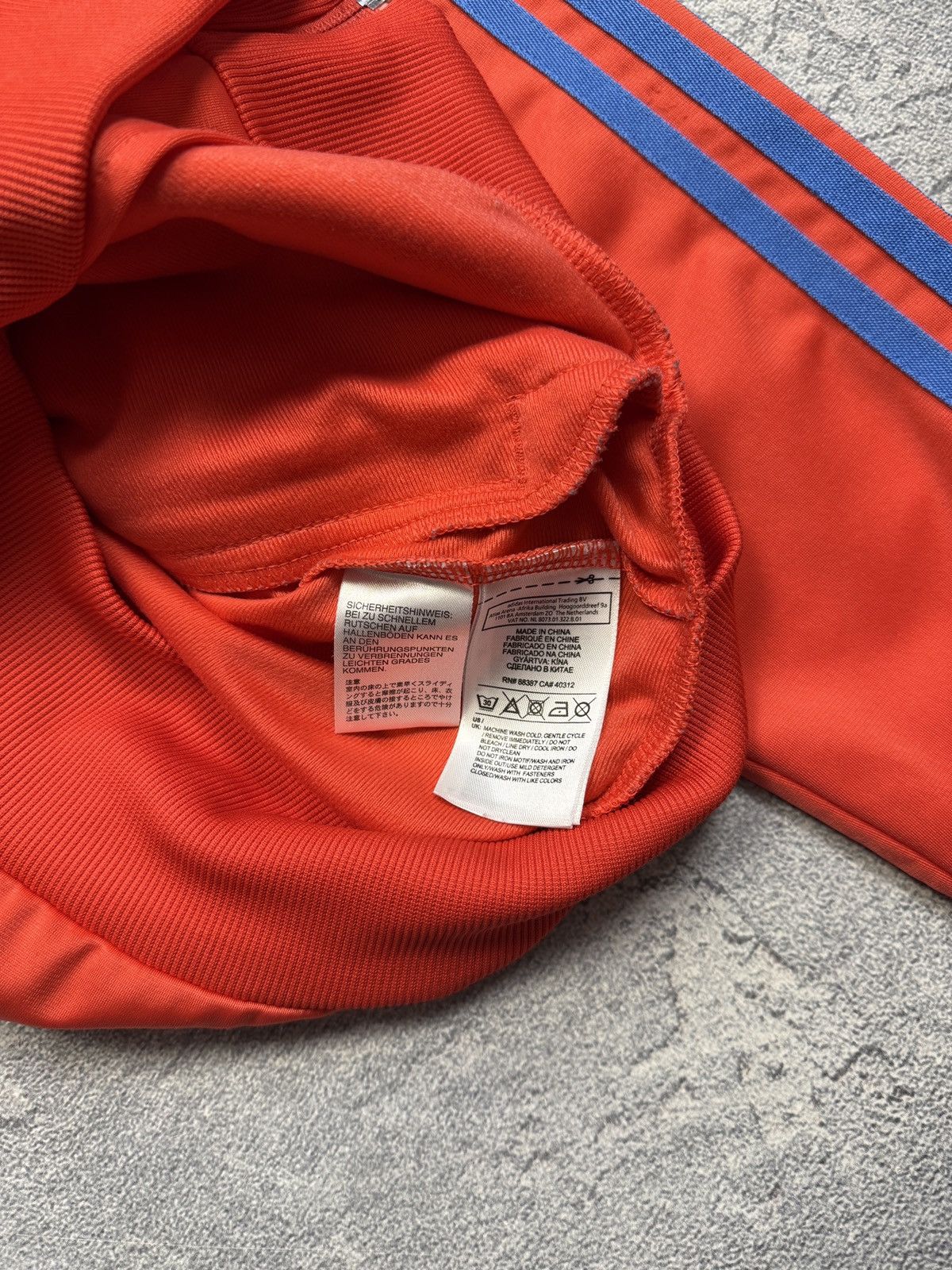 Adidas VINTAGE ADIDAS CUTE TRACK SUIT 1990s Size S / US 4 / IT 40 - 14 Thumbnail