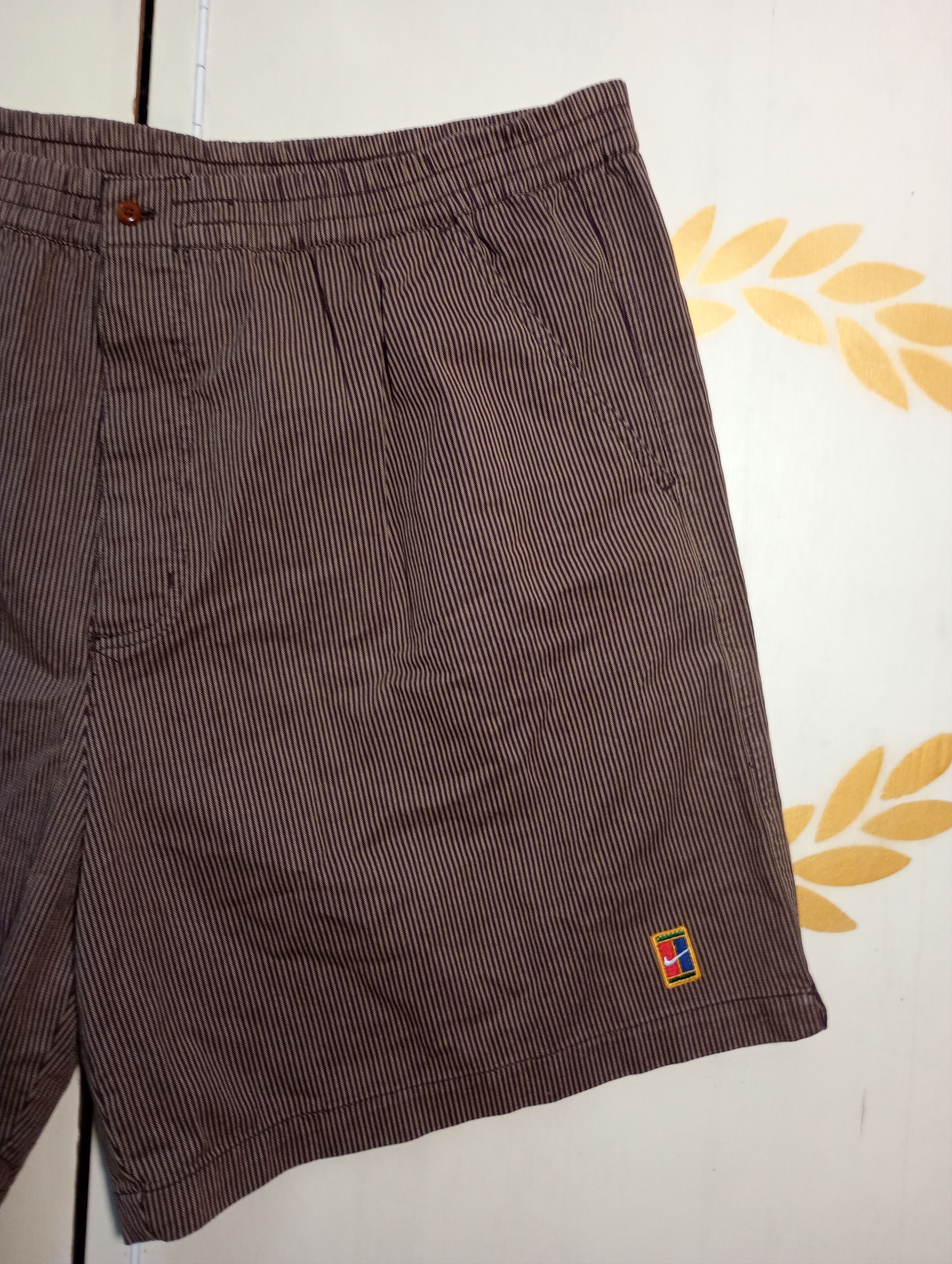 Nike Nike Court Shorts Vintage Size US 40 / EU 56 - 3 Thumbnail