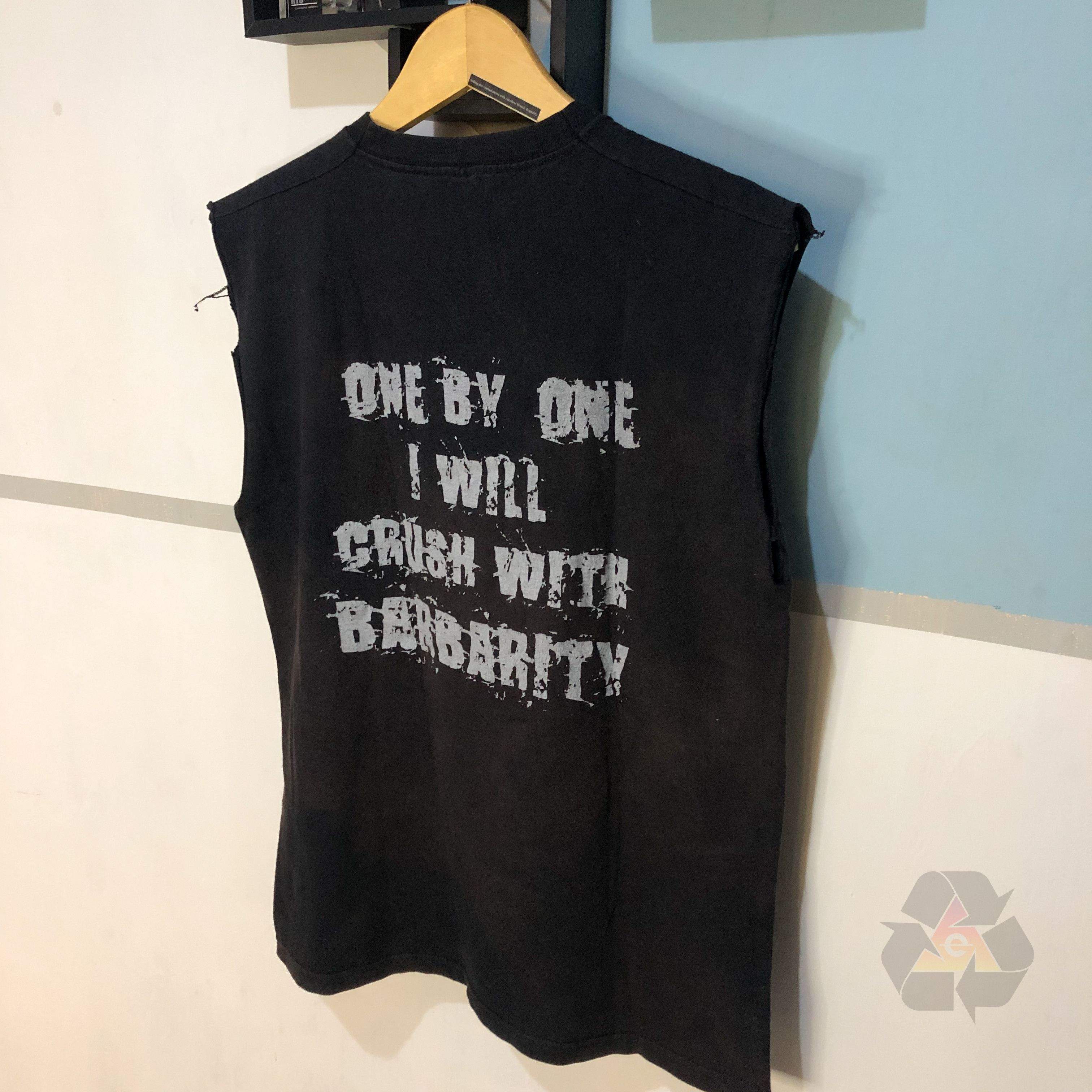 Band Tees Vintage Devourment Crush With Barbarity Sleeveless Band Tee Size US M / EU 48-50 / 2 - 9 Thumbnail
