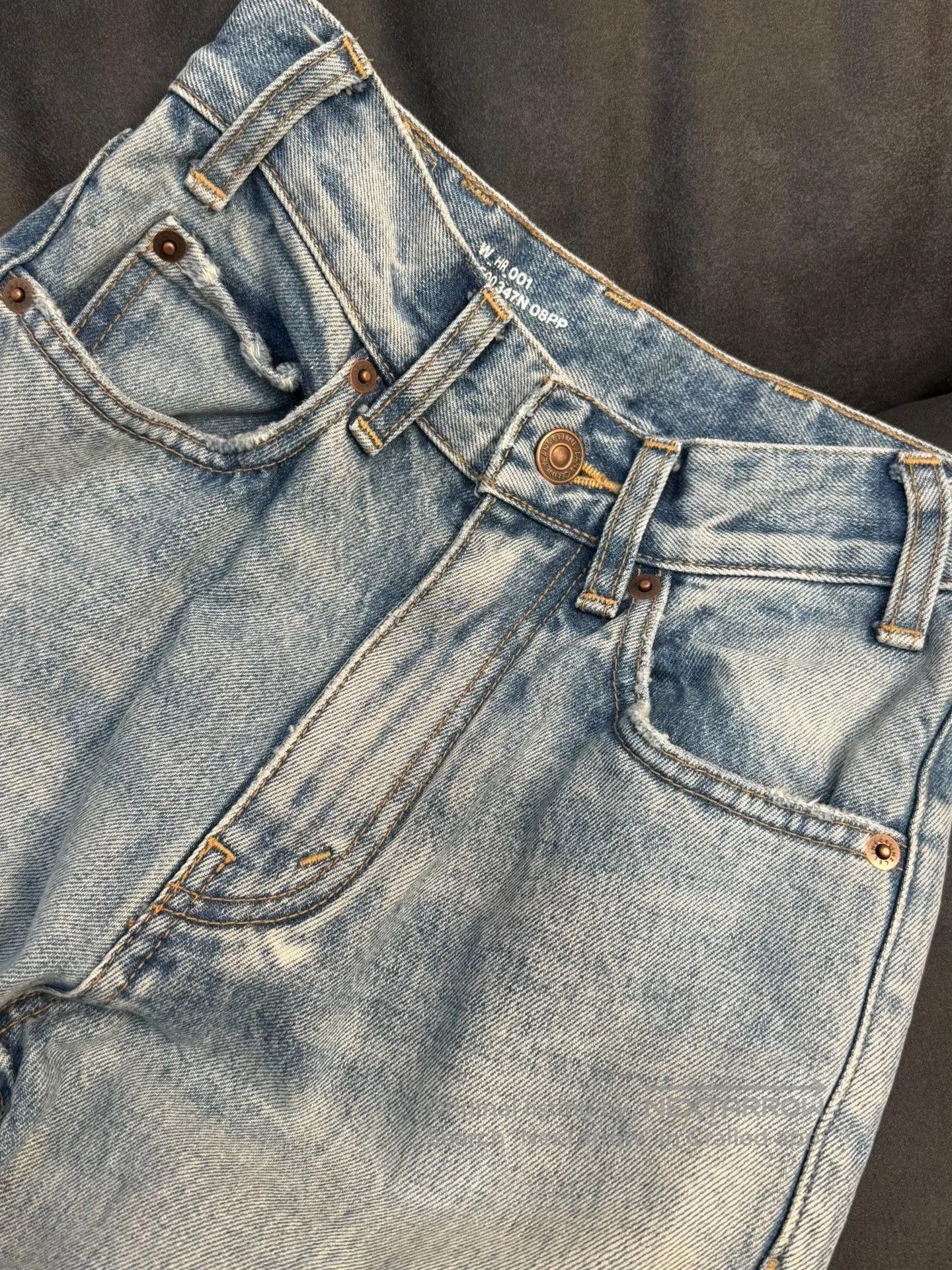 Other High-Waisted Denim Jeans. Size 31" - 2 Thumbnail