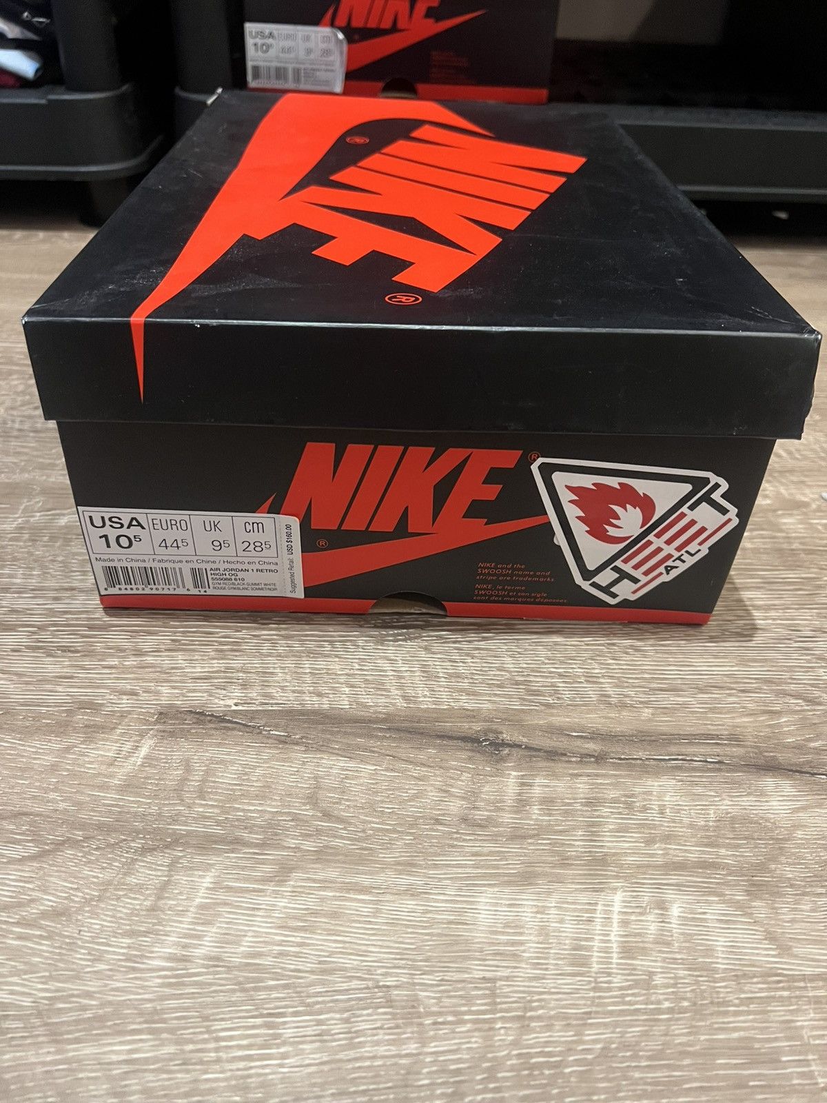 Jordan Brand Air Jordan 1 High Retro Bred Toe Size 10.5 Size US 10.5 / EU 43-44 - 9 Thumbnail