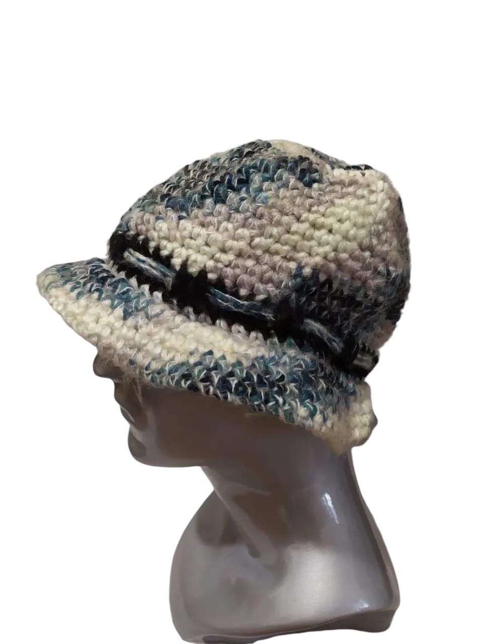 Other Nice Colour Knitted Bucket Hats Size ONE SIZE - 1 Thumbnail