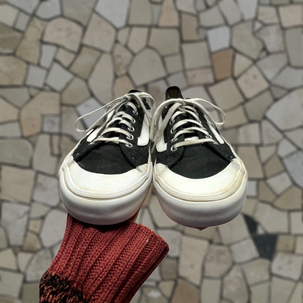 Vans VINTAGE Vans Old Skool Black & White Canvas Sneakers Size 7.5 Skater Womens Size US 8 / EU 41 - 1 Thumbnail