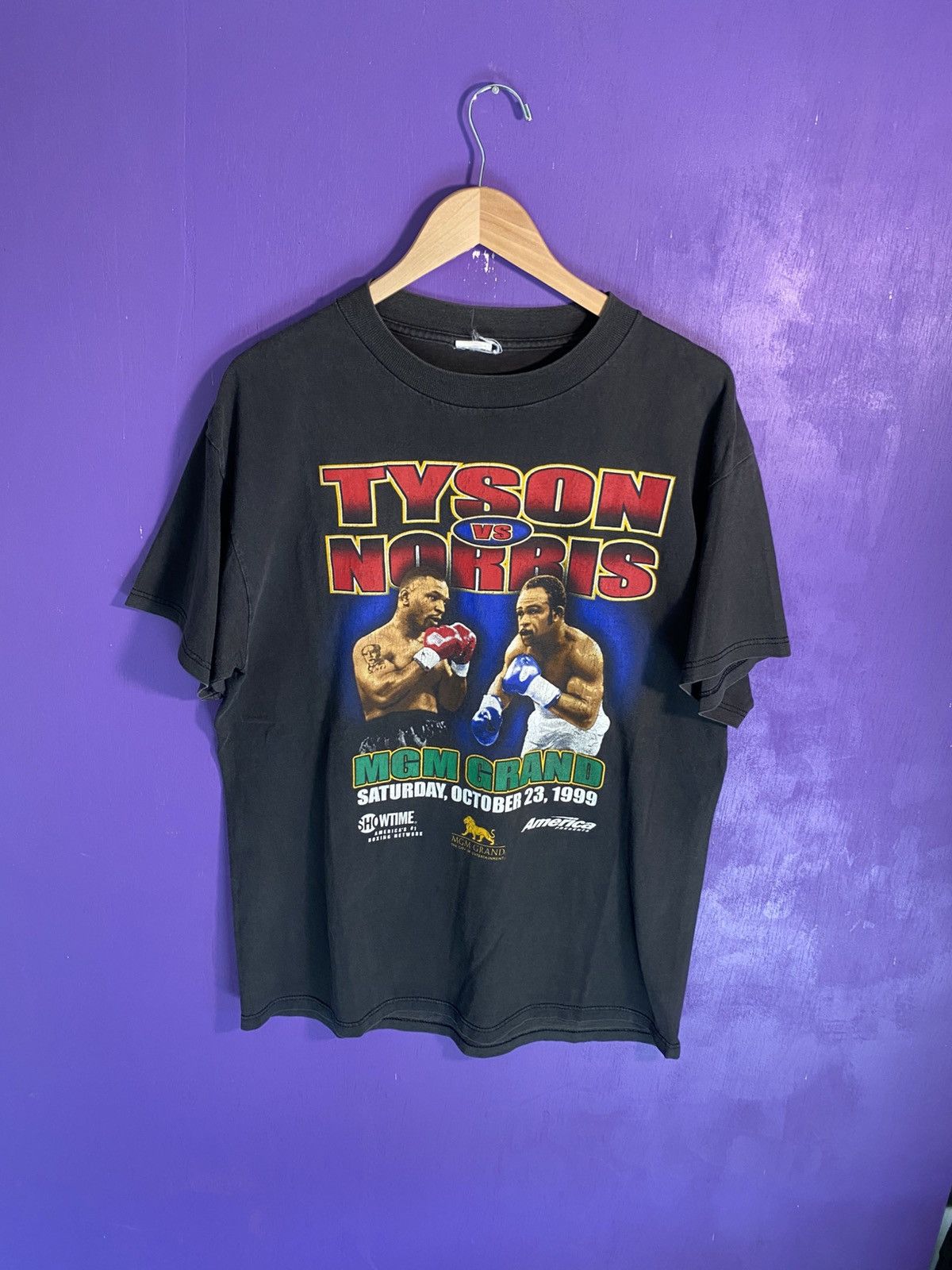 TYSON vs NORRIS Tシャツ 1999年 Vintage 1999 MGM Tyson Vs Norris faded boxing tee