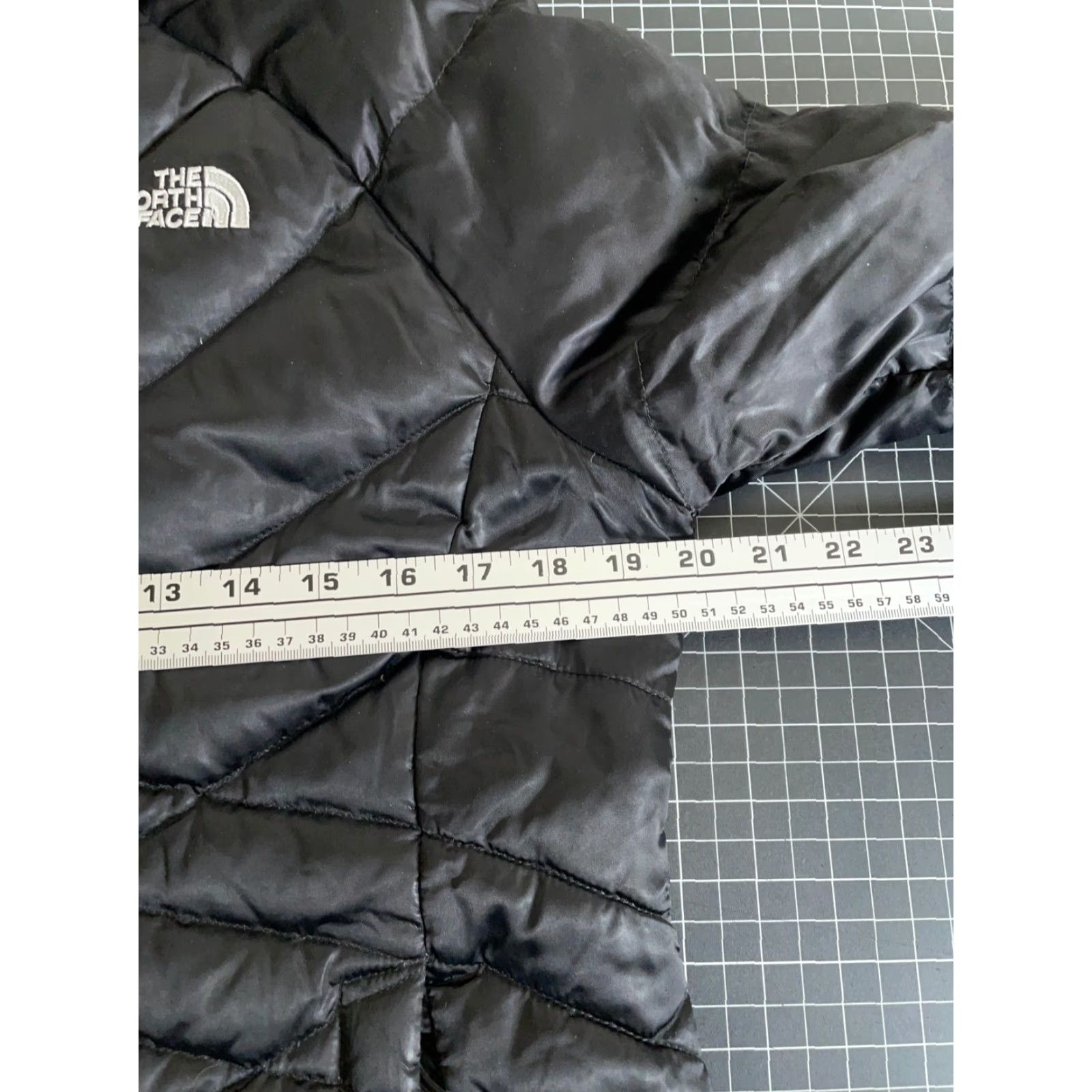 The North Face The North Face Aconcagua 550 Goose Down Puffer Jacket Women's M Black Zip Jacket Size M / US 6-8 / IT 42-44 - 6 Thumbnail