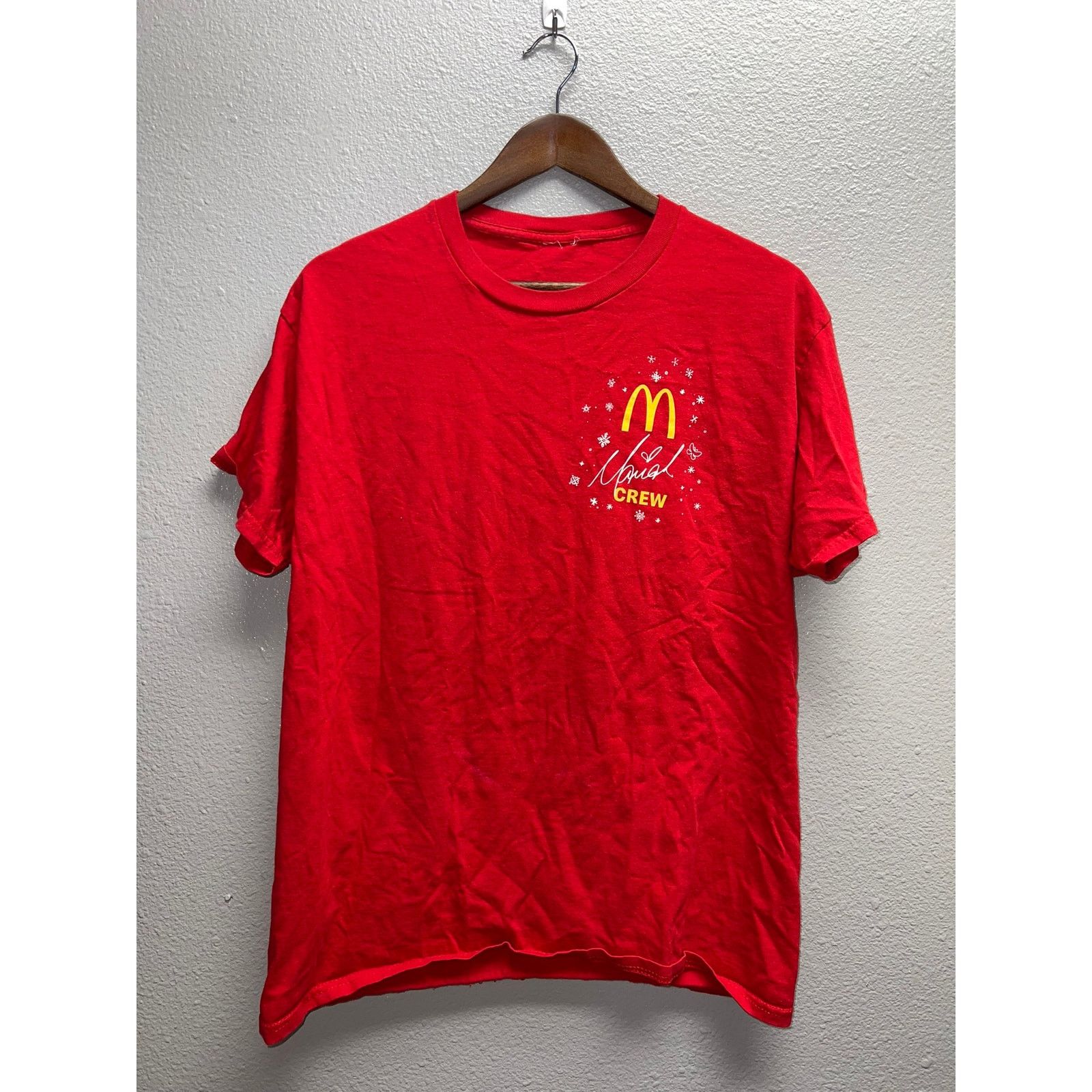 Gildan Mcdonalds Mariah Carey Shirt Crew Local Fast Food 2021 M Size US M / EU 48-50 / 2 - 1 Thumbnail