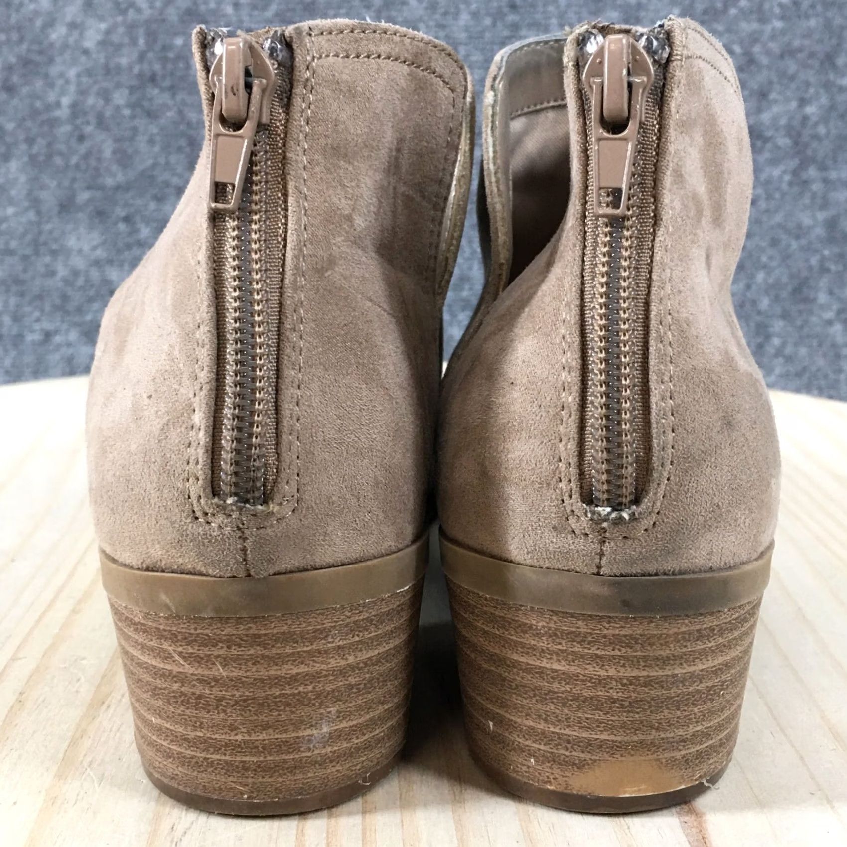 Express Express Boots Womens 9 Casual Back Zip Low Ankle Bootie Brown Fabric Heels Size US 9 / IT 39 - 6 Thumbnail