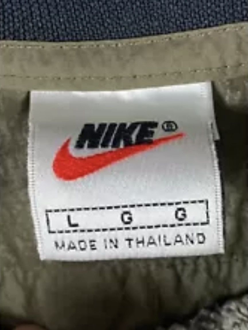 Nike Vintage Nike Tracksuit Size US L / EU 52-54 / 3 - 2 Thumbnail