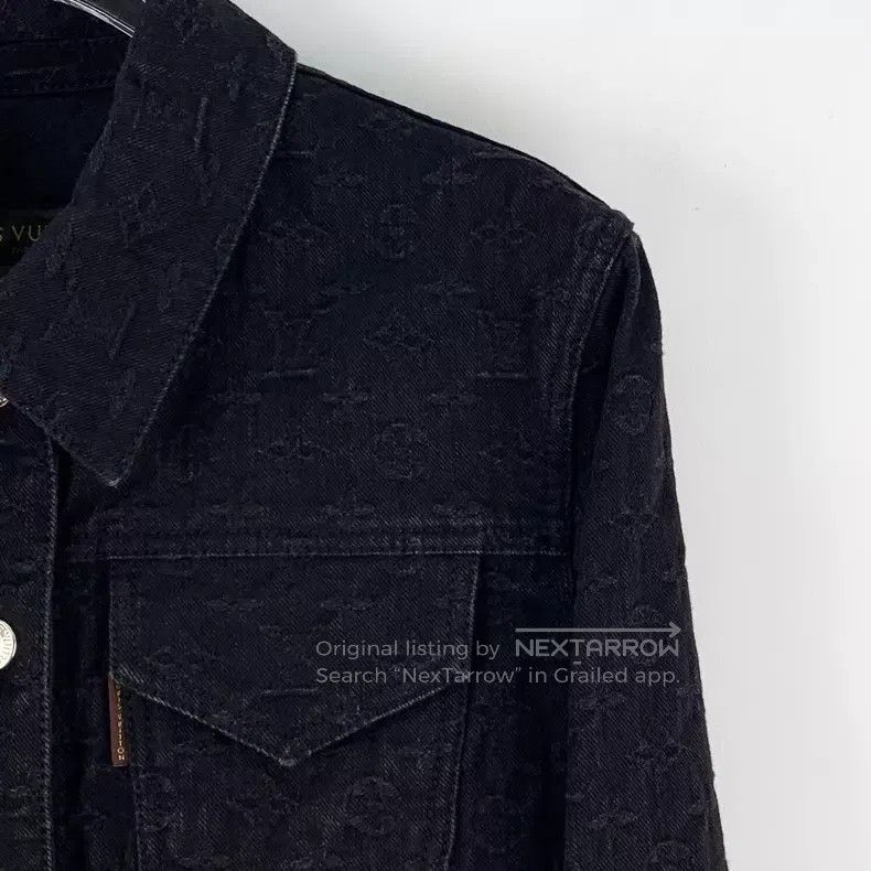 Louis Vuitton Louis Vuitton Black logo presbyopic embossed cotton lapel Size US XS / EU 42 / 0 - 3 Thumbnail