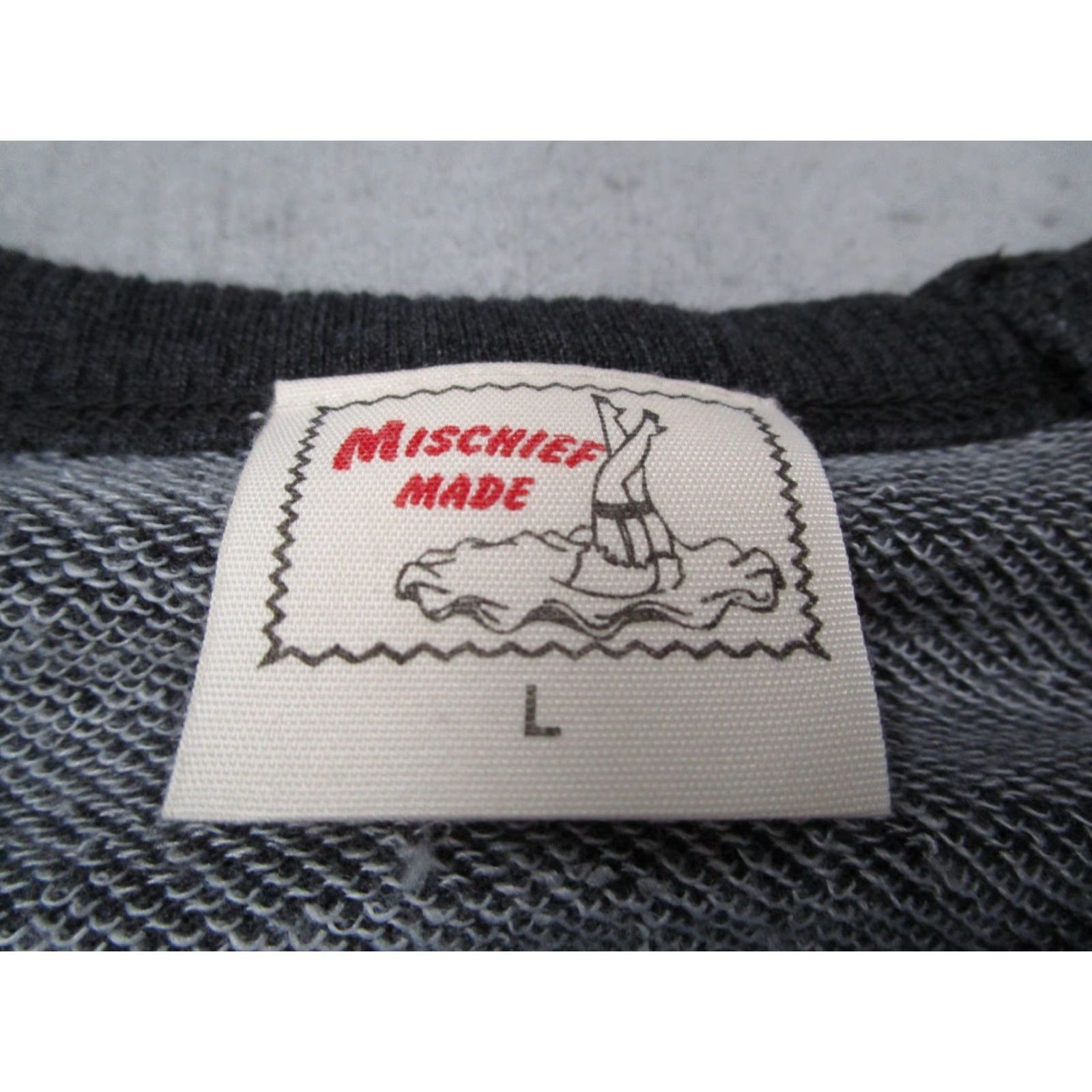Vintage Mischief Made Women's Sweatshirt Large Gray Holiday Surfer Pinup Crew Neck Pullover Fleece Retro USA Size L / US 10 / IT 46 - 2 Thumbnail