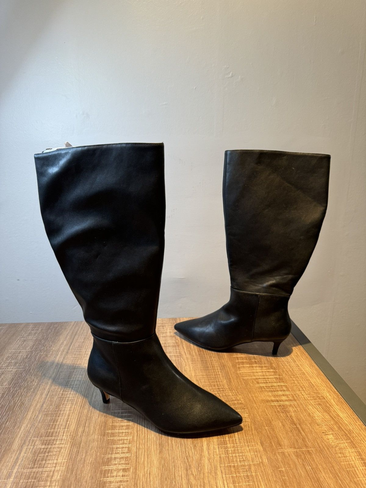 Comfort Colors Comfortview Women's The Poloma Wide Calf Boot Size 8.5 W New Size US 8.5 / IT 38.5 - 2 Thumbnail