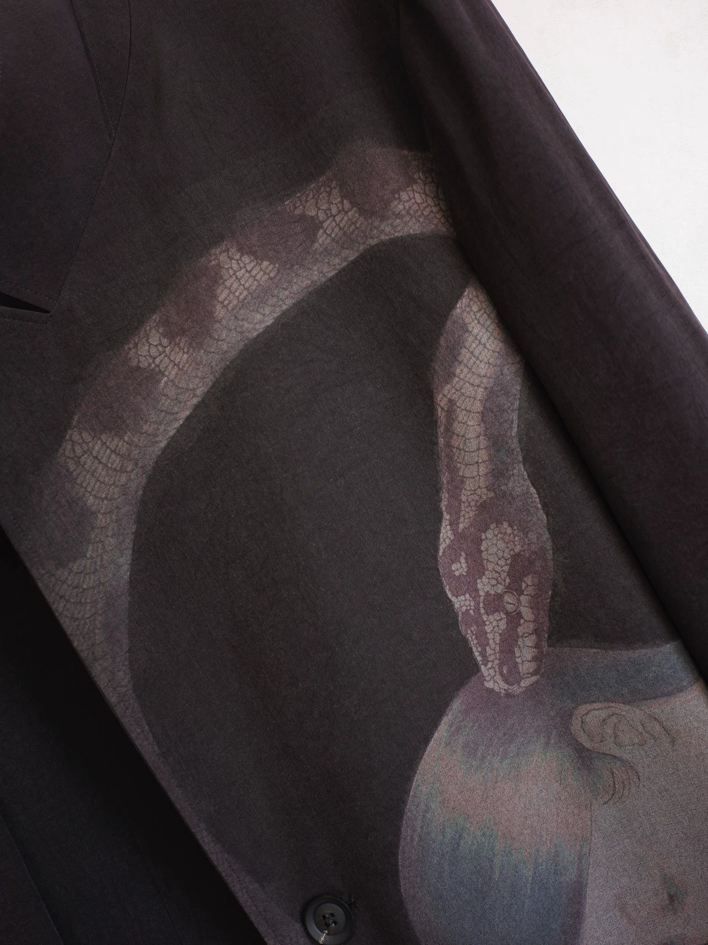 Yohji Yamamoto Yohji Yamamoto 20SS Snake Double-Breasted Coat Size 1 Size US S / EU 44-46 / 1 - 4 Thumbnail