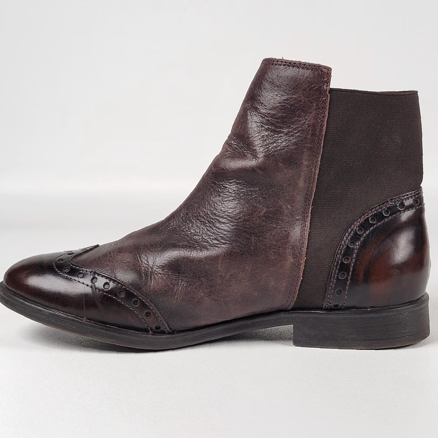 Vintage Cremades Brown Leather 39 Women's Boots Spain Leather Bootie Pull On M EU 39 US 8 Womens Size US 9 / IT 39 - 5 Thumbnail
