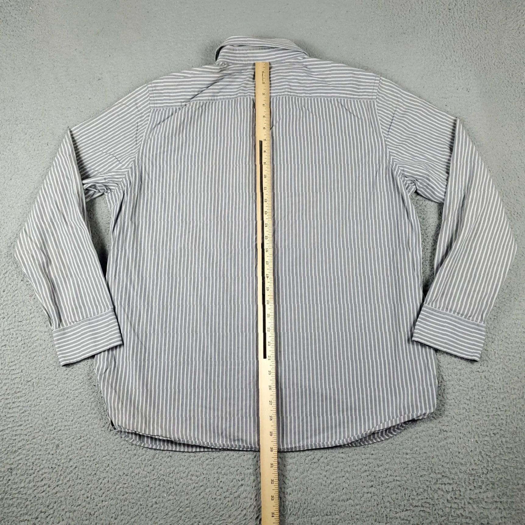 American Eagle Outfitters VINTAGE American Eagle Outfitters Shirt Mens XL Gray Striped Button-Up Long Sleeve Classic Modern Preppy Mens Size US XL / EU 56 / 4 - 5 Thumbnail