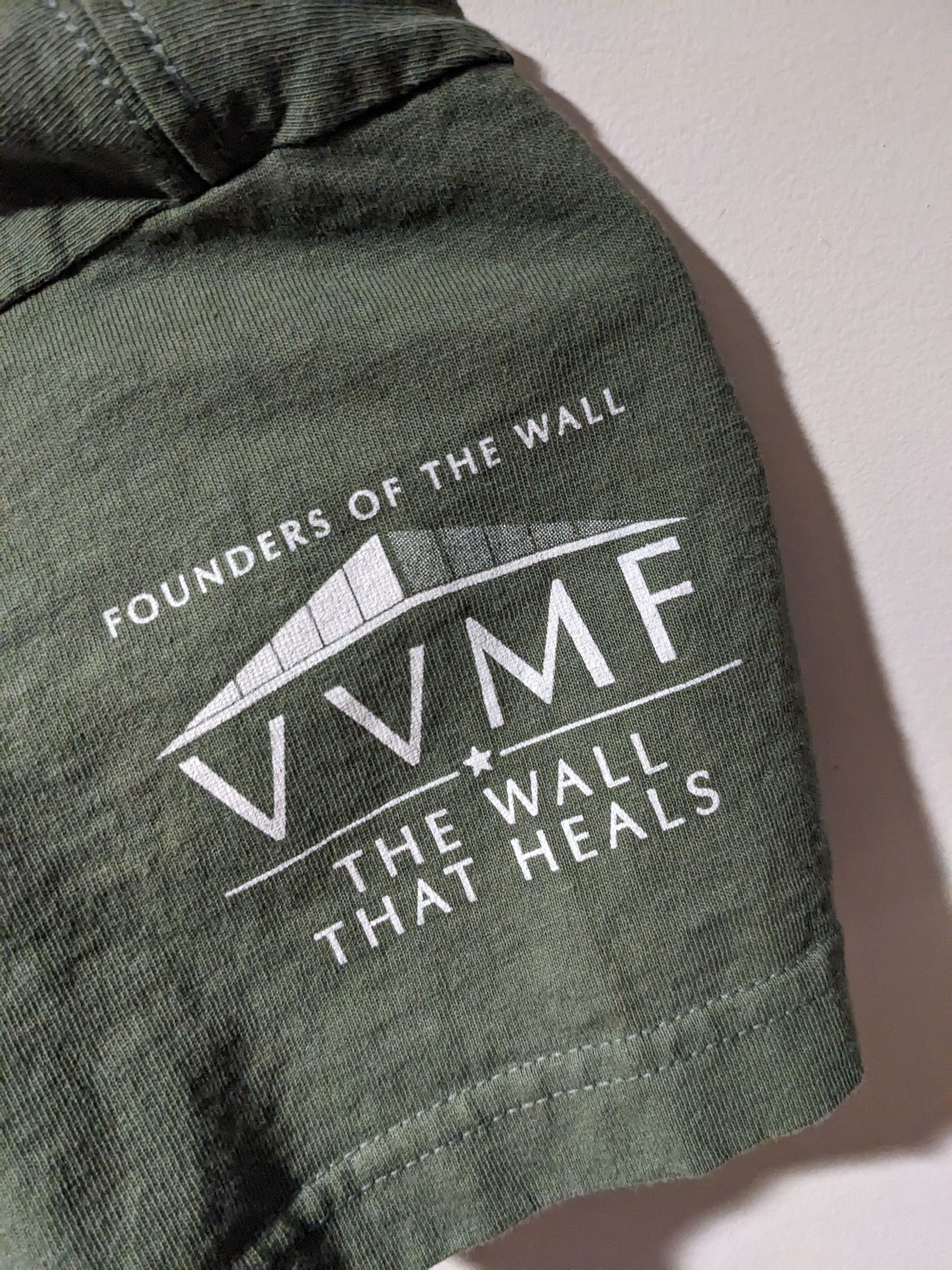 Gildan × Vintage Vintage Bringing the Wall Home Vietnam Veterans T-Shirt Size US S / EU 44-46 / 1 - 5 Thumbnail