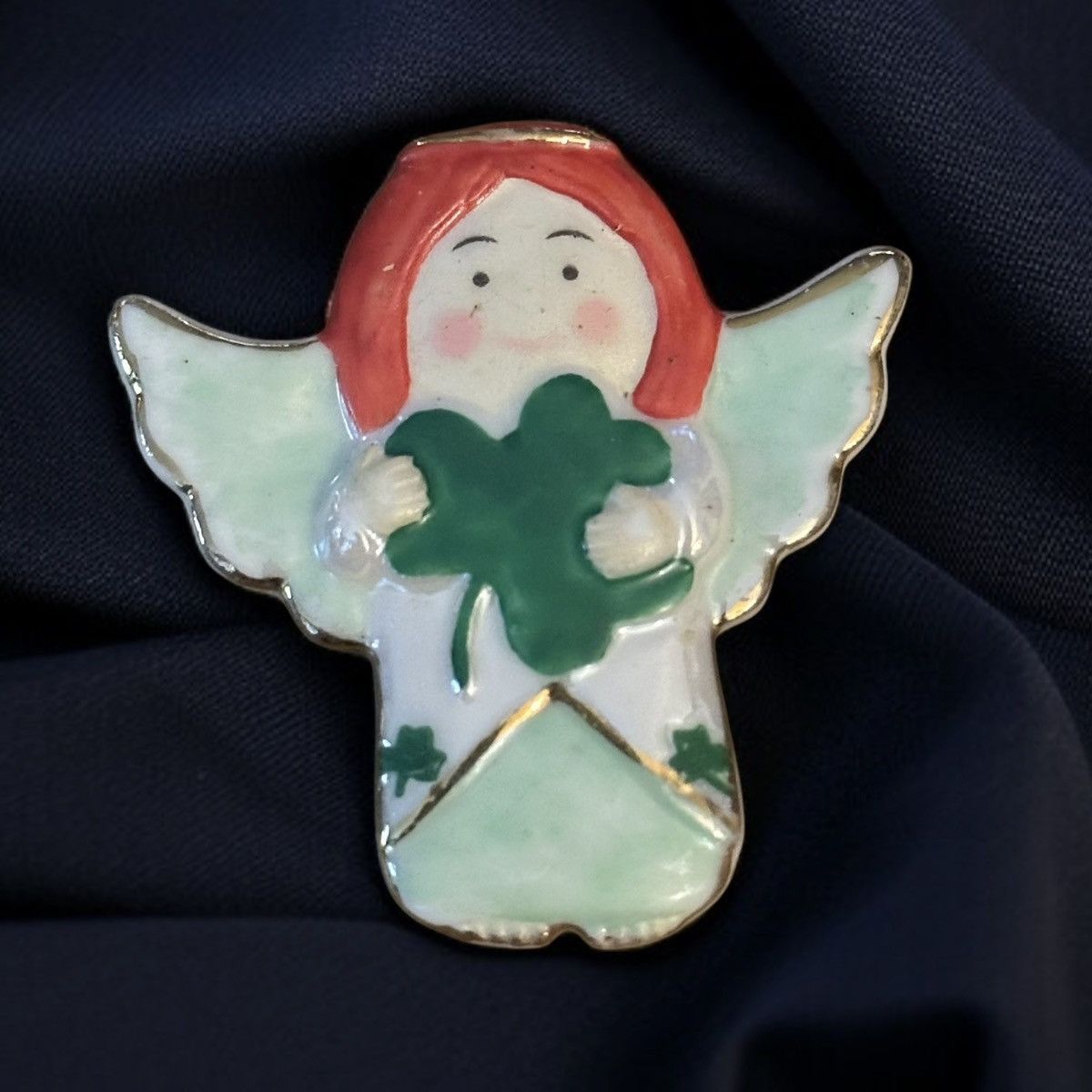 Vintage Vintage porcelain Irish angel brooch Size ONE SIZE - 1 Thumbnail