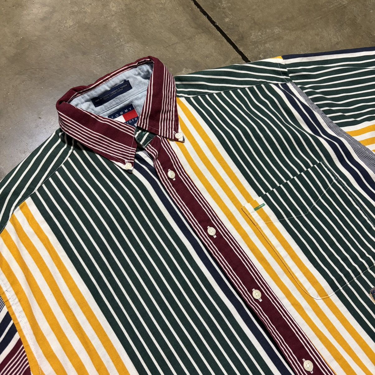 Tommy Hilfiger Vintage Tommy Hilfiger Striped Button Up Shirt Short Sleeve Size US M / EU 48-50 / 2 - 8 Thumbnail