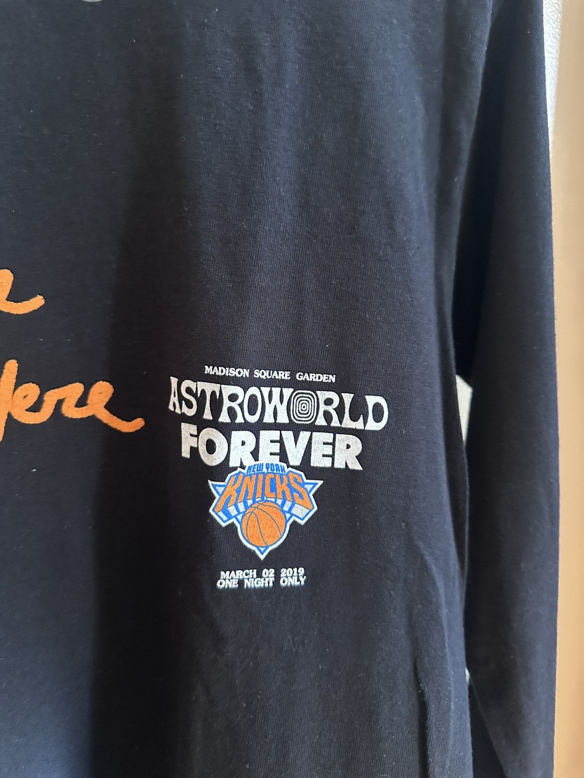 Travis Scott Travis Scott x New York Knicks Astroworld Tour Merch L/S tee Size US S / EU 44-46 / 1 - 5 Thumbnail