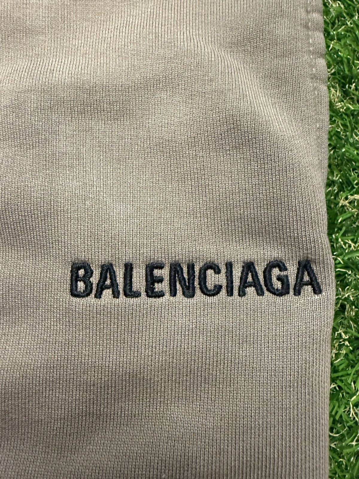 Balenciaga Balenciaga Logo Over Sized Sweatpants Size US 30 / EU 46 - 3 Thumbnail