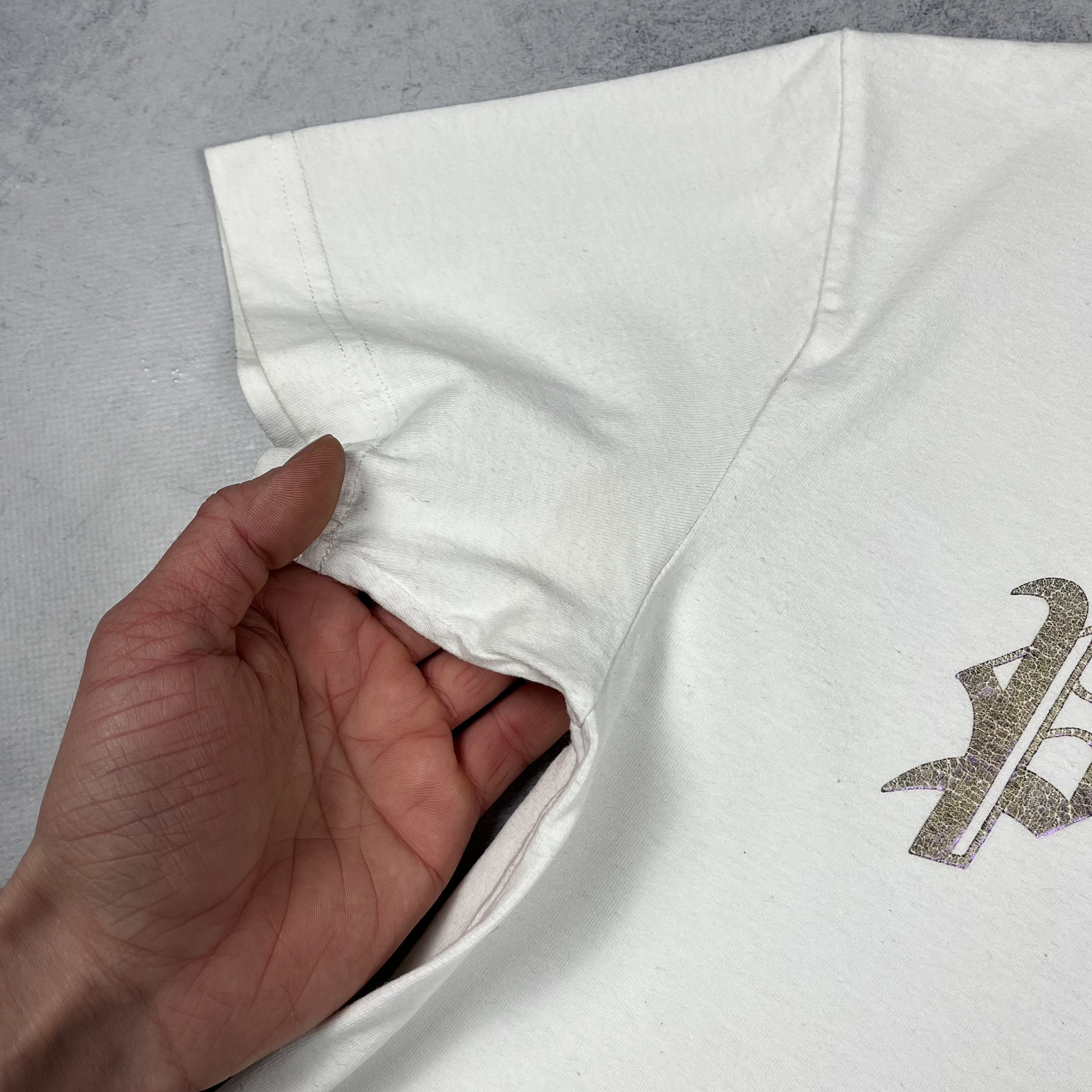 Palm Angels Palm Angels Gothic Logo T Shirt Size US S / EU 44-46 / 1 - 15 Thumbnail