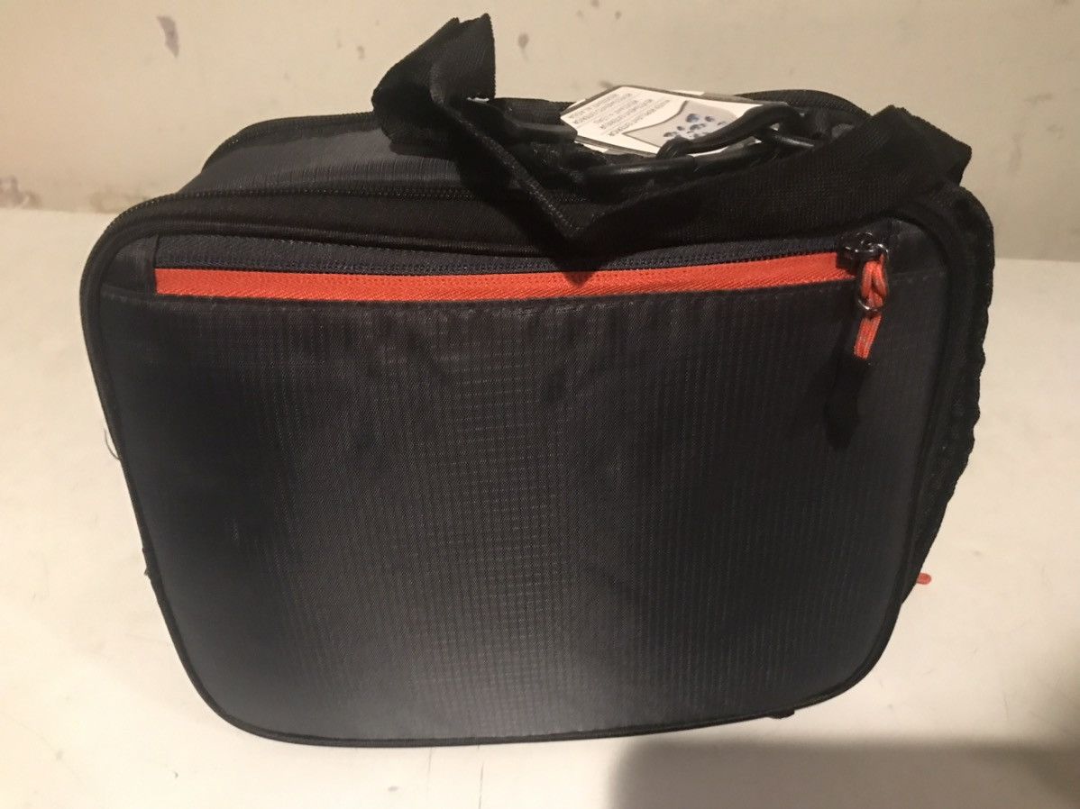 Other Ultra Arctic zone original expandable lunch box. Size ONE SIZE - 4 Thumbnail
