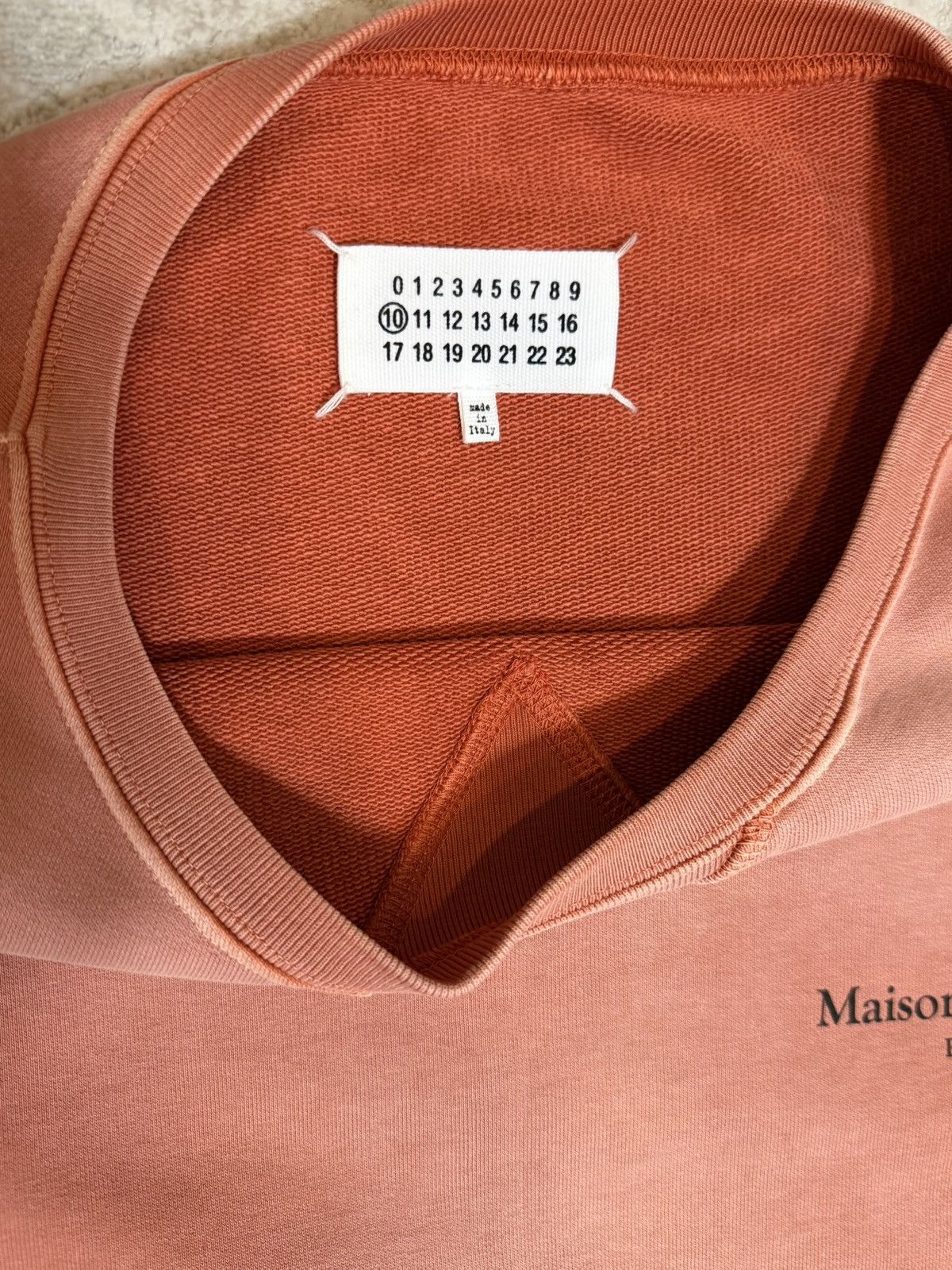 Maison Margiela Maison Margiela Logo-Print Oversized Sweatshirt Size US S / EU 44-46 / 1 - 4 Thumbnail