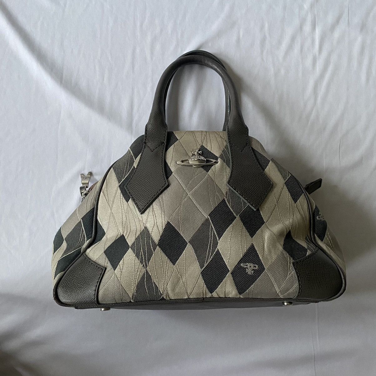 image of Vivienne Westwood Orb Bag in Grey, Women's