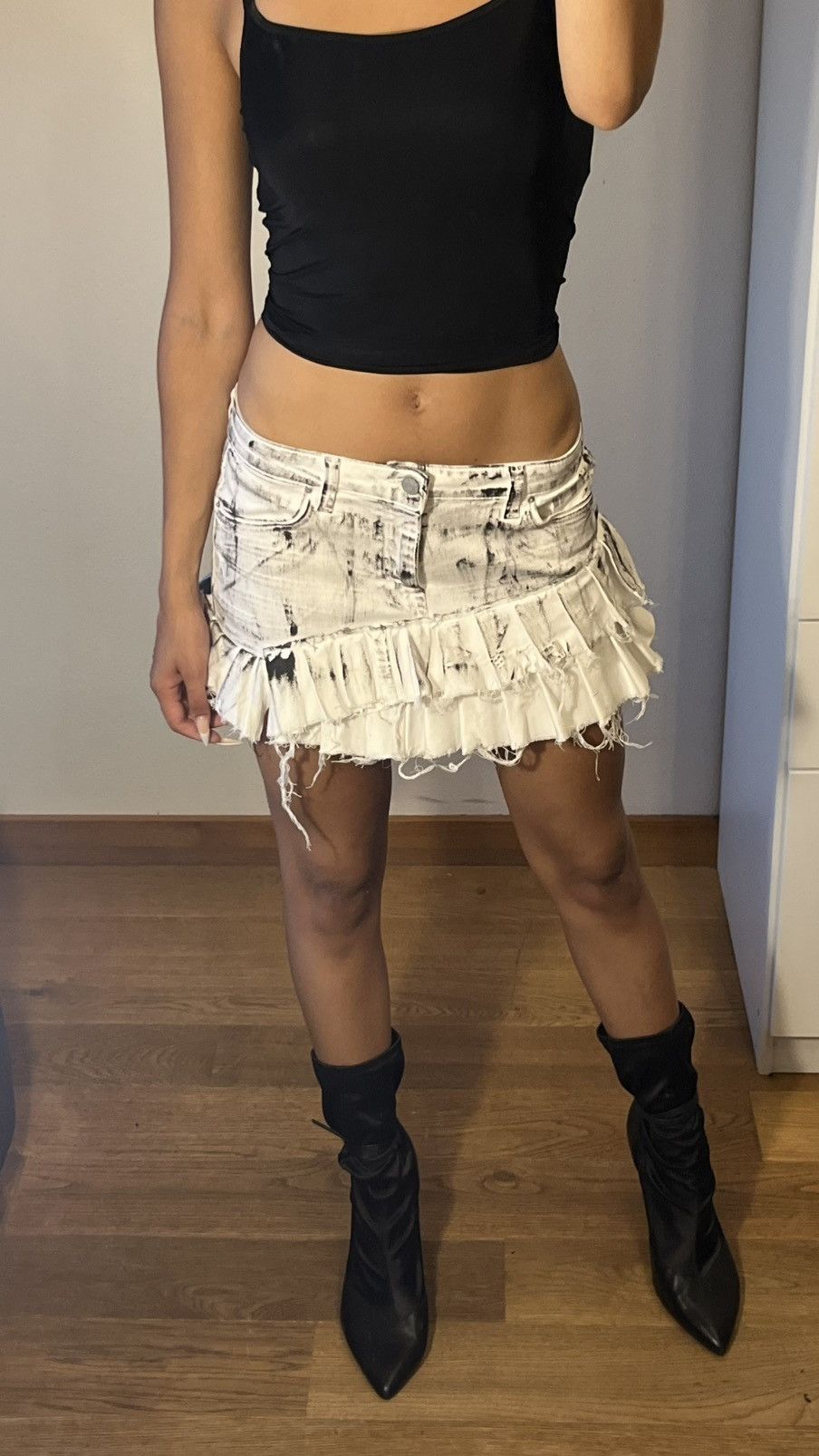 Miu Miu Custommade skirt | mini skirt | mini rock Size 24" / US 00 / IT 34 - 1 Thumbnail
