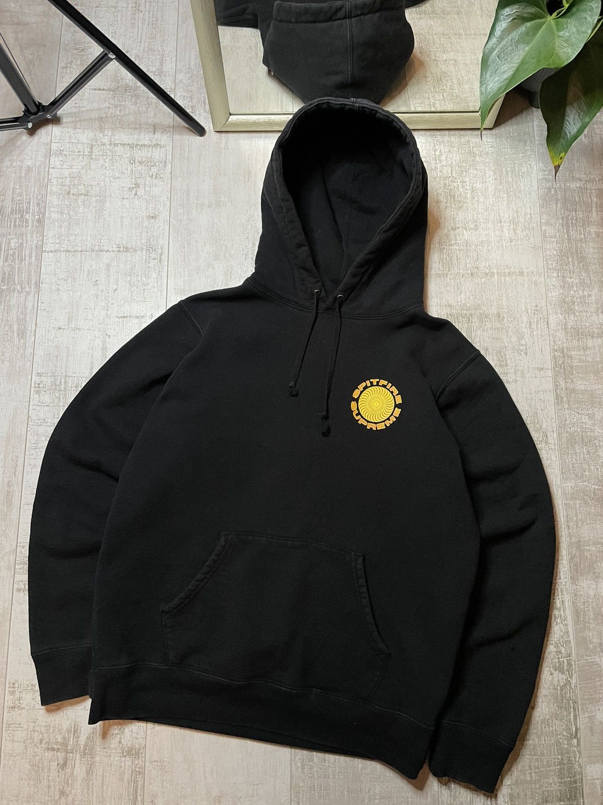 Supreme Supreme Spitfire SS18 Hoodie Black Big Logo Size US M / EU 48-50 / 2 - 2 Thumbnail