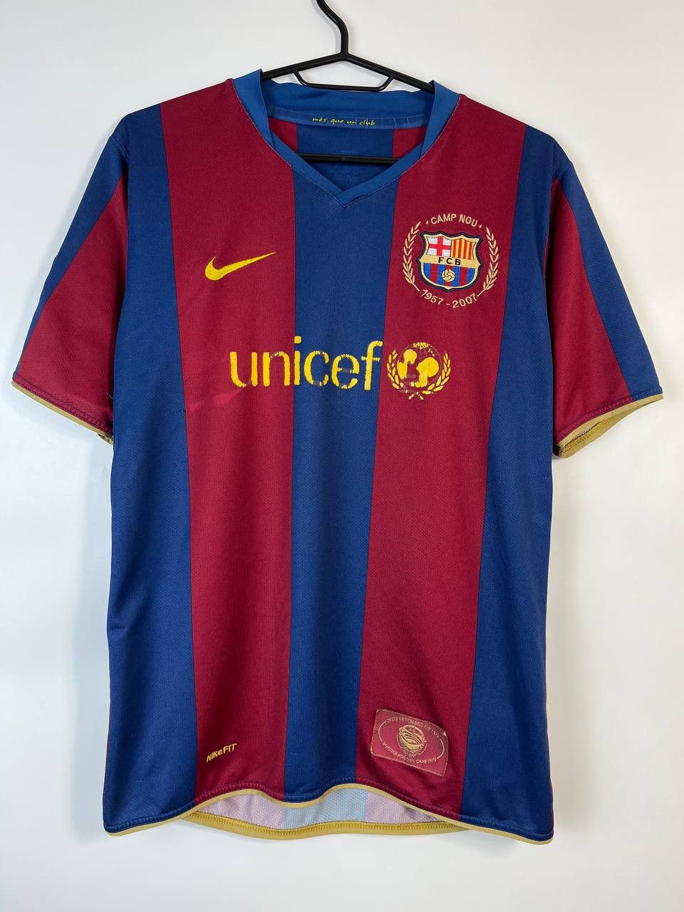 Nike FC BARCELONA 2007 2008 HOME SHIRT JERSEY NIKE MENS SIZE XS Size US XS / EU 42 / 0 - 1 Thumbnail