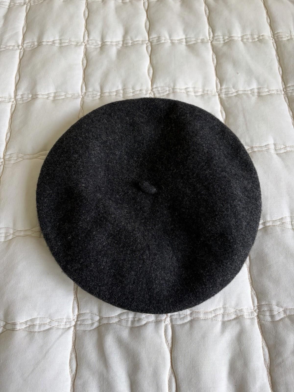 Nordstrom Nordstrom 100% Wool / laine beret solid black Size ONE SIZE - 1 Thumbnail
