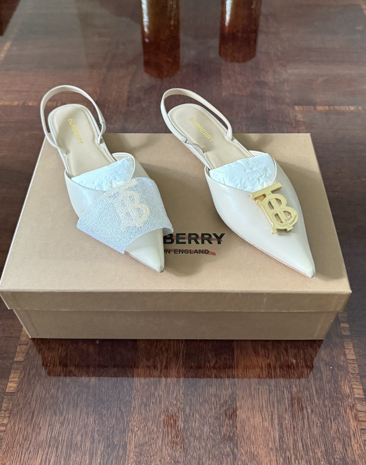 Burberry Burberry Flats Size US 6 / IT 36 - 1 Thumbnail