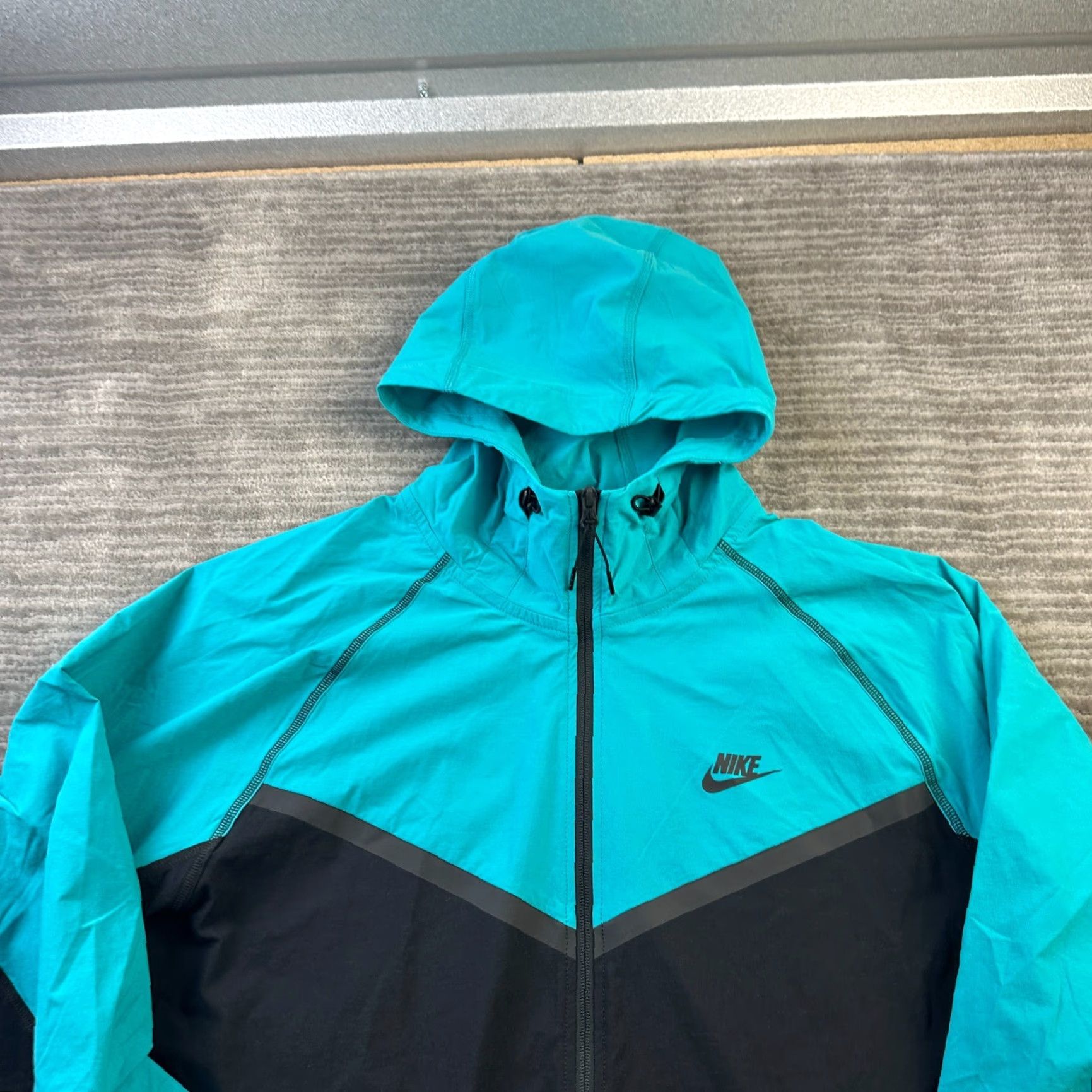 Nike Nike Jacket Mens Large Dusty Cactus Full Zip Windrunner Hoodie Tech Woven Size US L / EU 52-54 / 3 - 3 Thumbnail