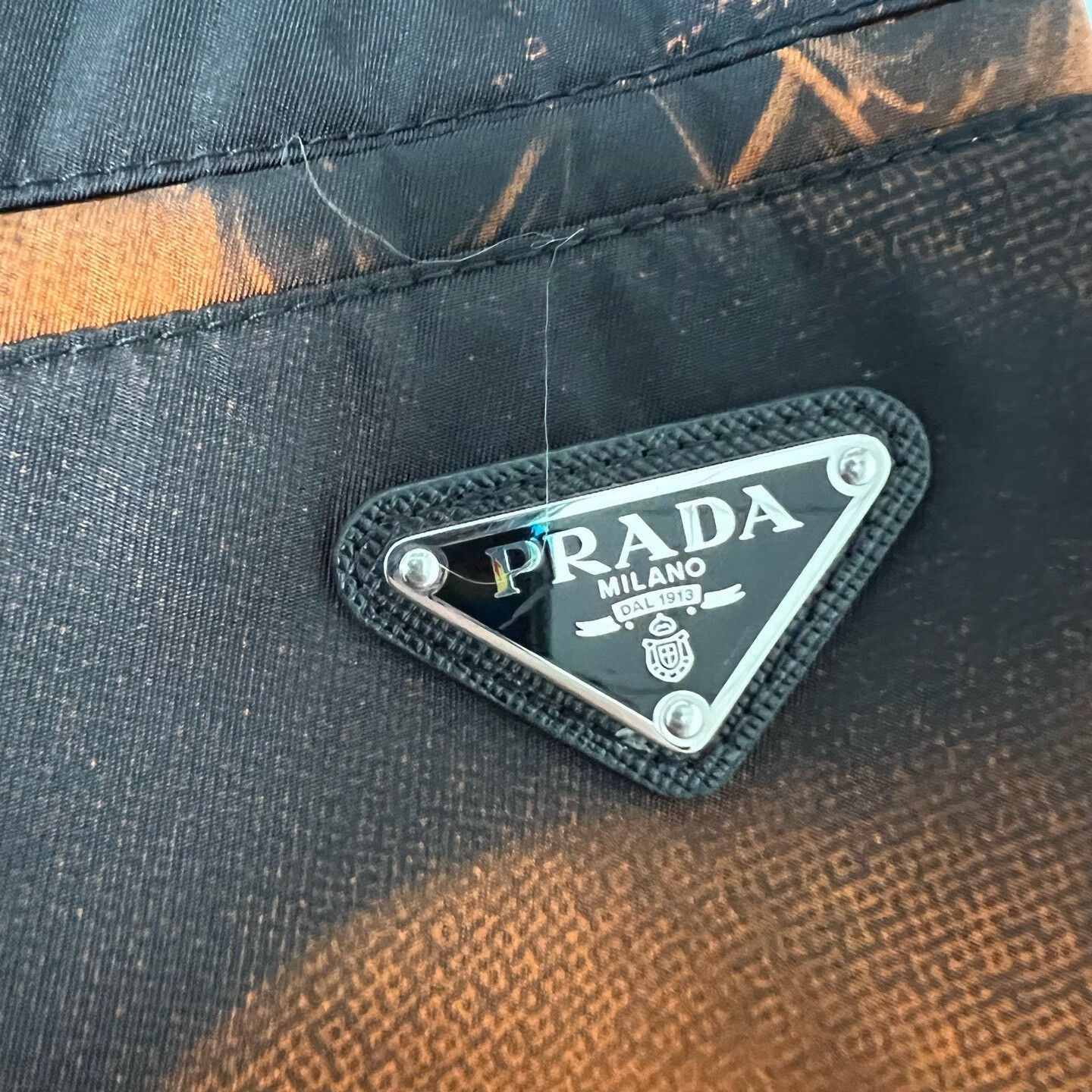 Prada Prada Triangle Logo Shorts Size US 30 / EU 46 - 5 Thumbnail