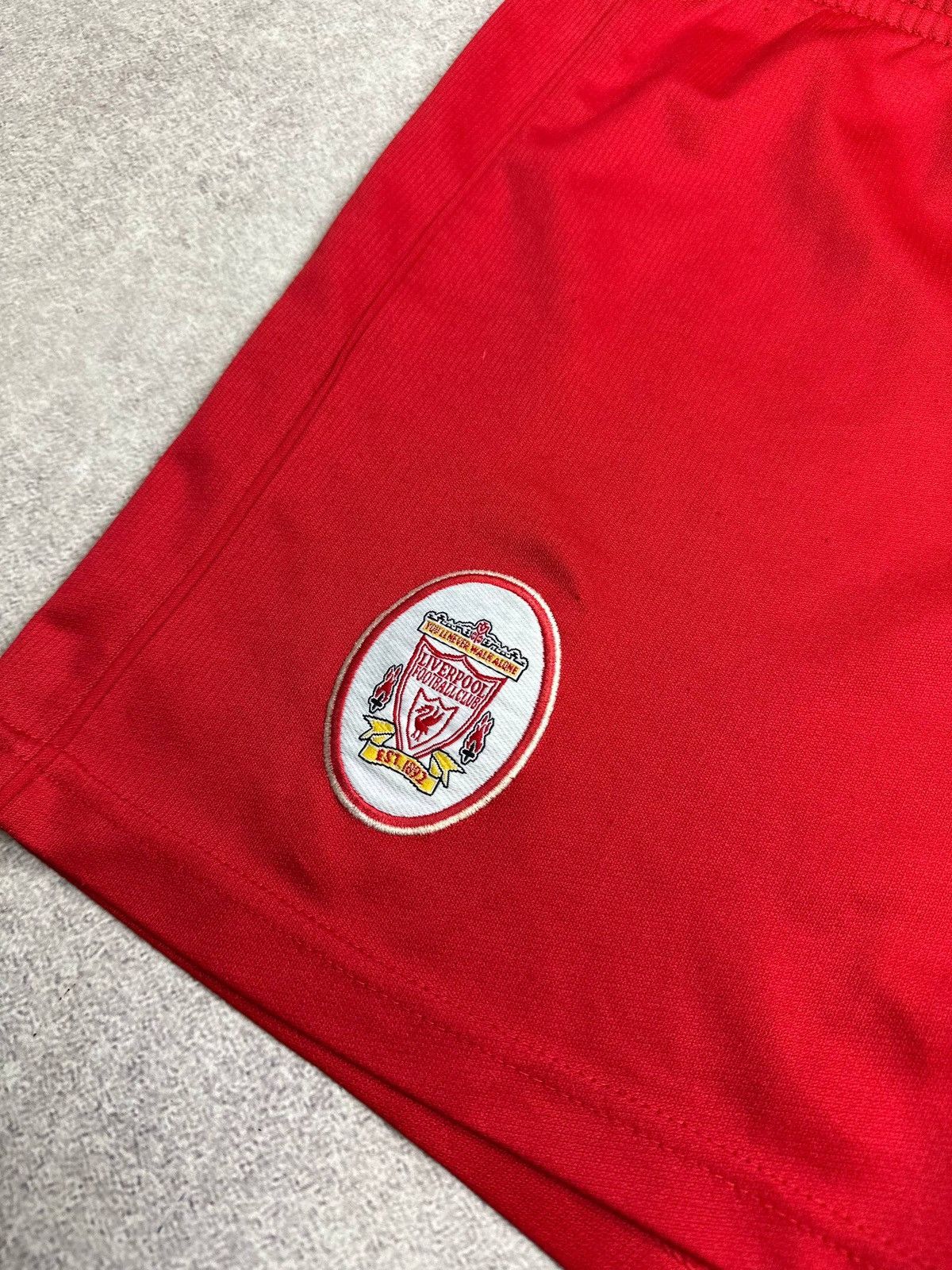 Reebok Vintage 90s Reebook Liverpool Football Shorts Rare M Size US 32 / EU 48 - 4 Thumbnail