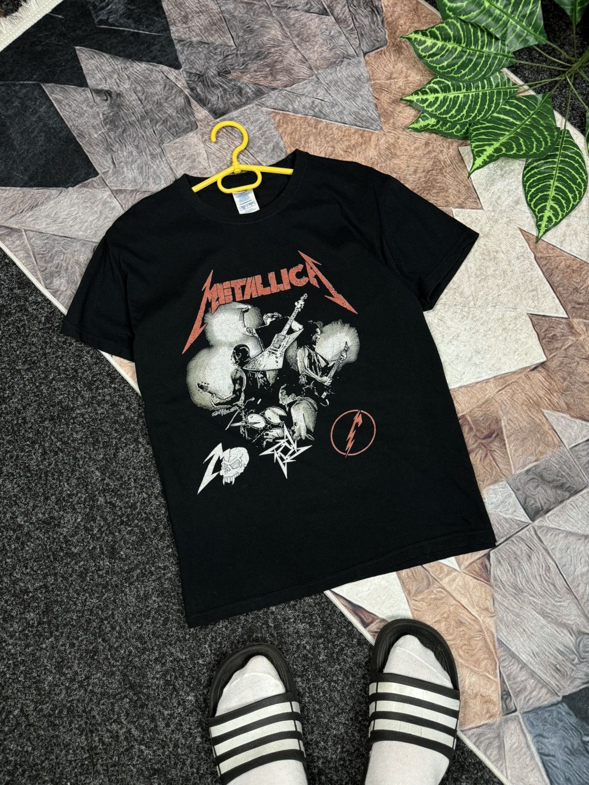 Band Tees T-shirt of the rock band Metallica Big logo size S Size US S / EU 44-46 / 1 - 1 Thumbnail