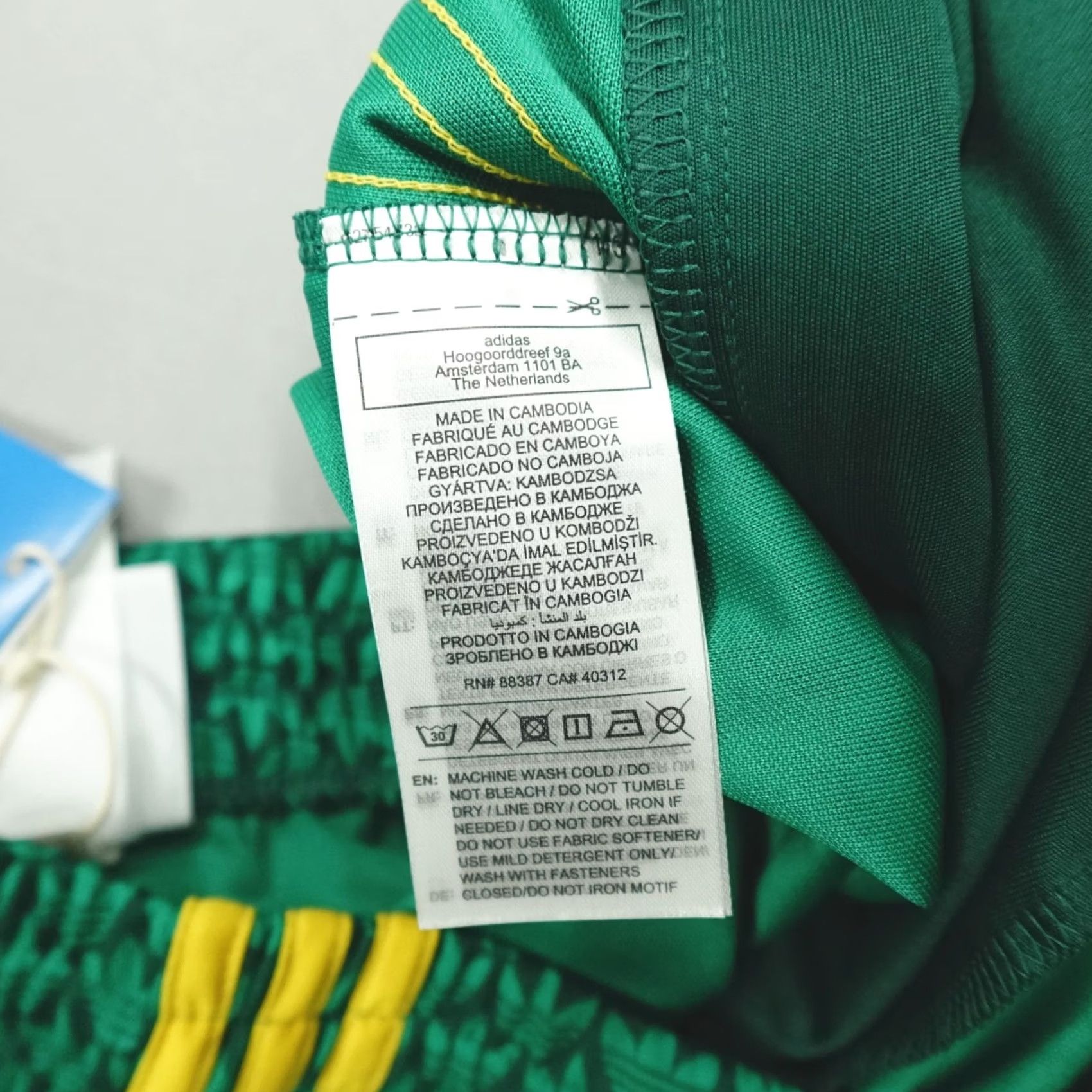 Adidas Adidas Originals Loose Fit Monogram Track Pants Men’s XL Green KD0396 Track Pants Size US 36 / EU 52 - 5 Thumbnail