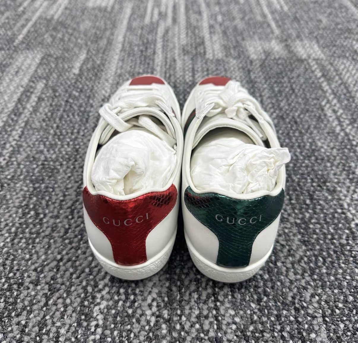 Gucci Gucci ACE Heart White Sneakers J42 Size US 4 / IT 34 - 3 Thumbnail