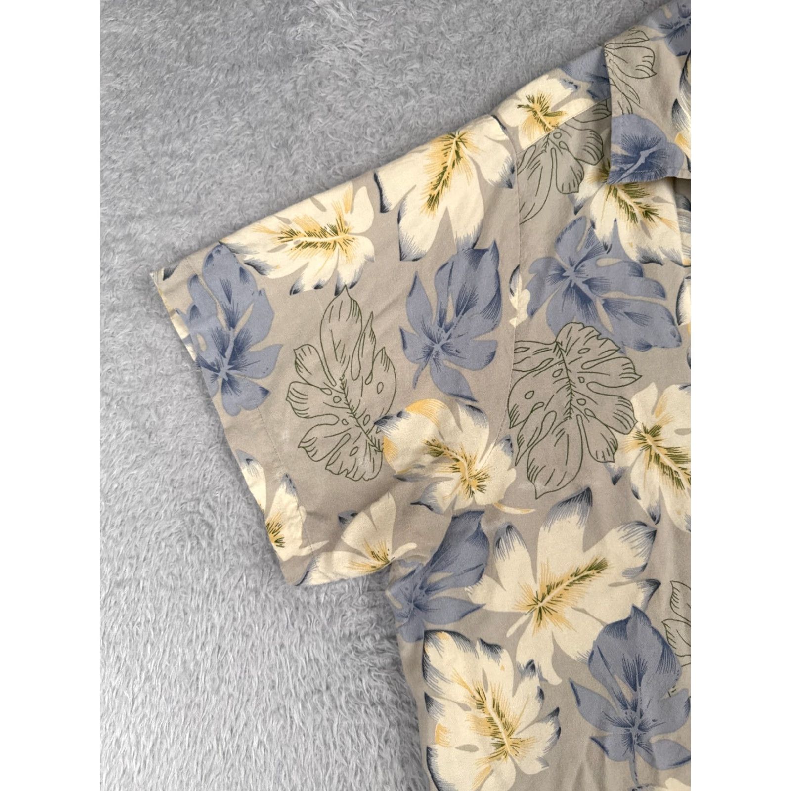 Vintage King Size Hawaiian Shirt Mens 2XL Beige Blue Leaf Pattern Button Up READ ME Size US XXL / EU 58 / 5 - 3 Thumbnail