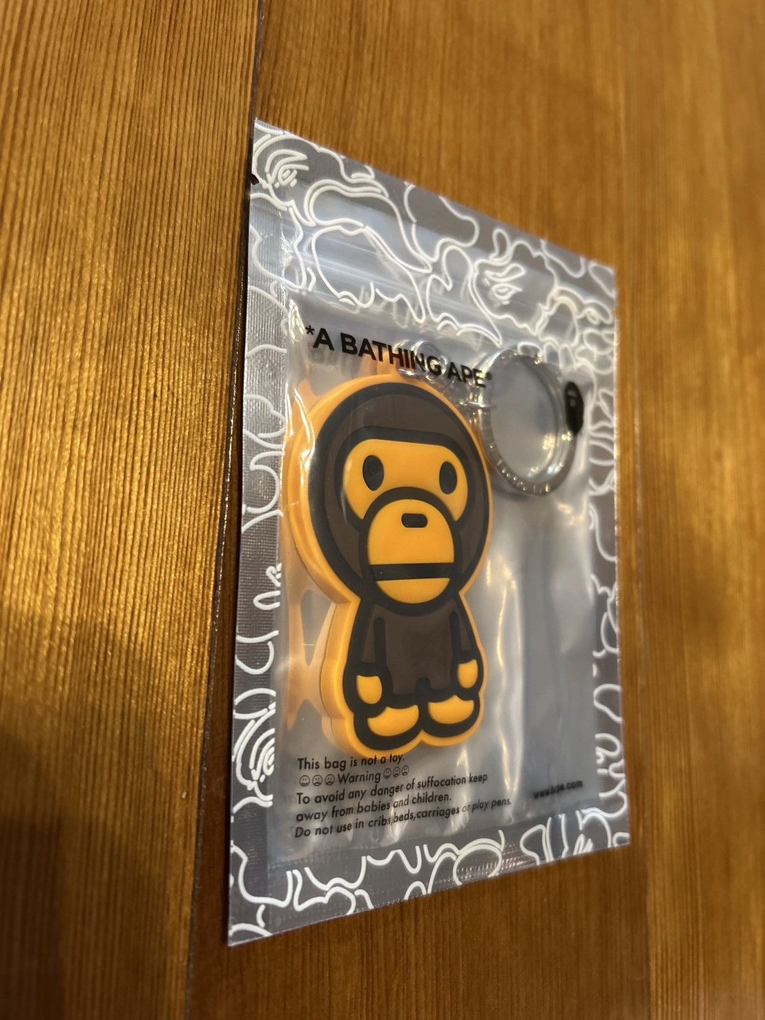 Bape Bape Baby Milo BABY MILO RUBBER KEYCHAIN Bapesta Star Size ONE SIZE - 4 Thumbnail