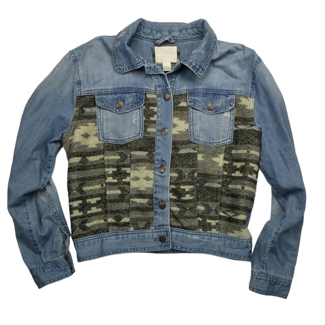 Forever 21 NEW Forever 21 Aztec print denim jean jacket, medium Size M / US 6-8 / IT 42-44 - 1 Thumbnail