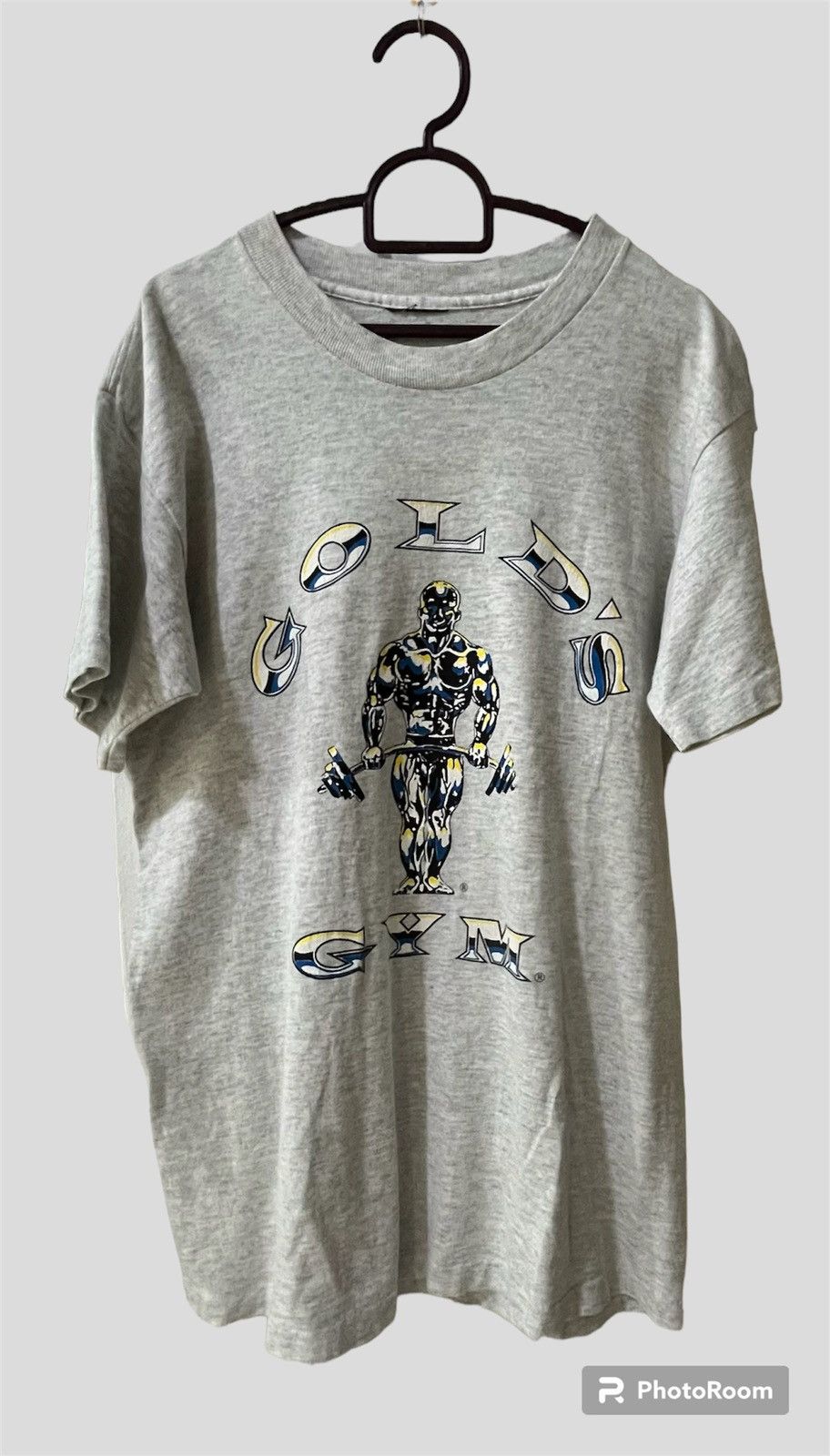 image of 90's Gold’S Gym Tshirt Single Stitch Made In Usa in Grey, Men's (Size Medium)