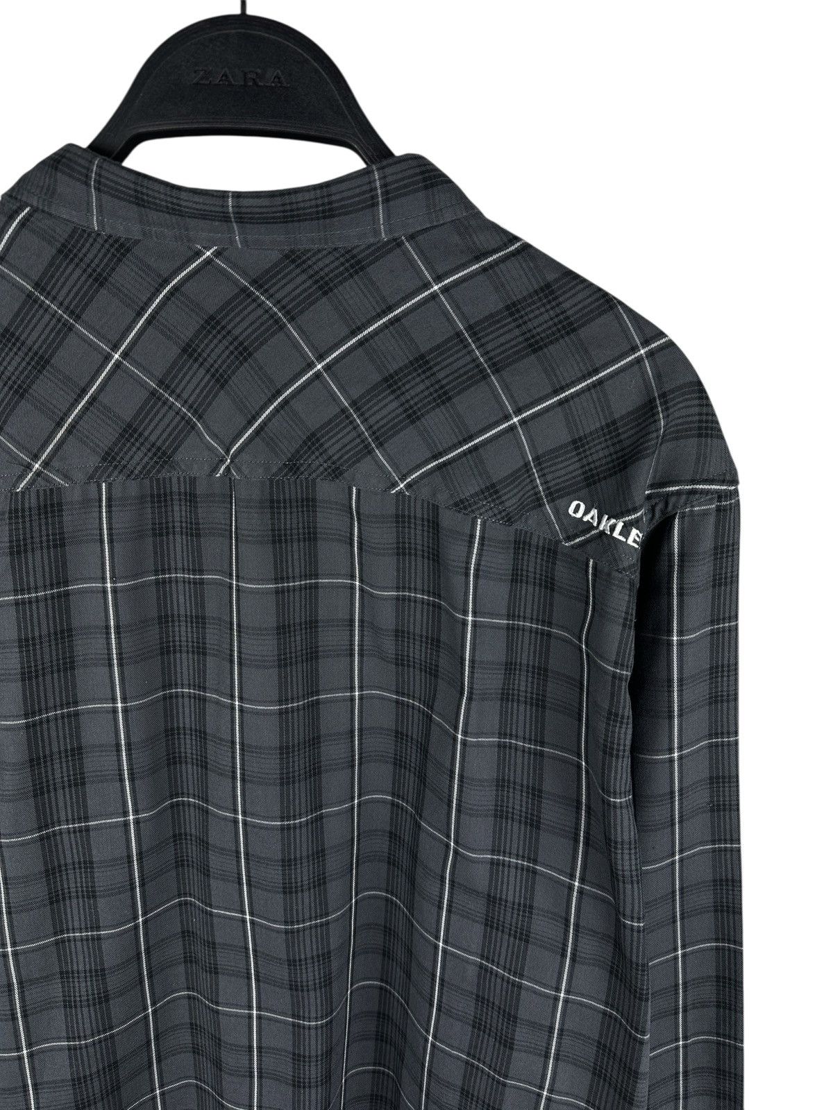 Oakley Vintage Oakley Long Sleeve Shirt Button Up Pocket Size US XL / EU 56 / 4 - 12 Thumbnail