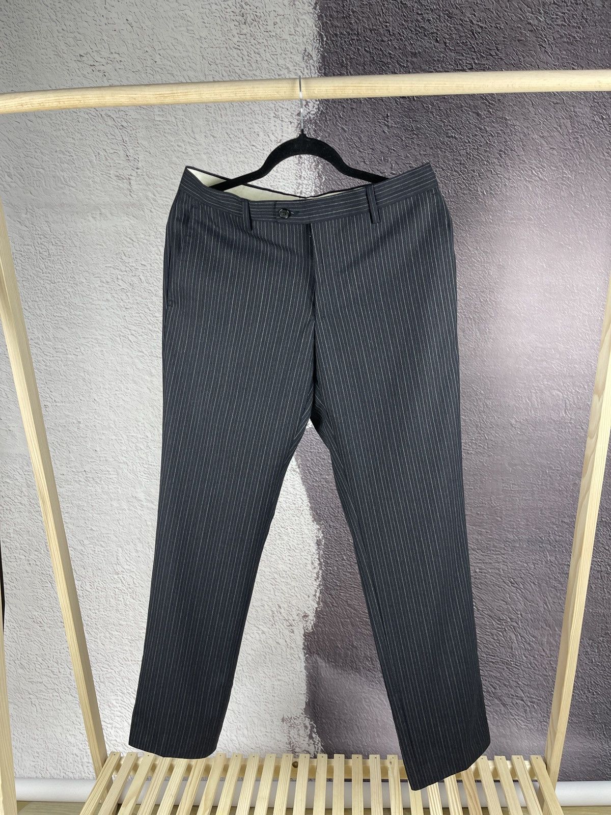 Paoloni Paoloni wool black striped 2 button 2 pcs suit made in Italy Size 36R - 15 Thumbnail