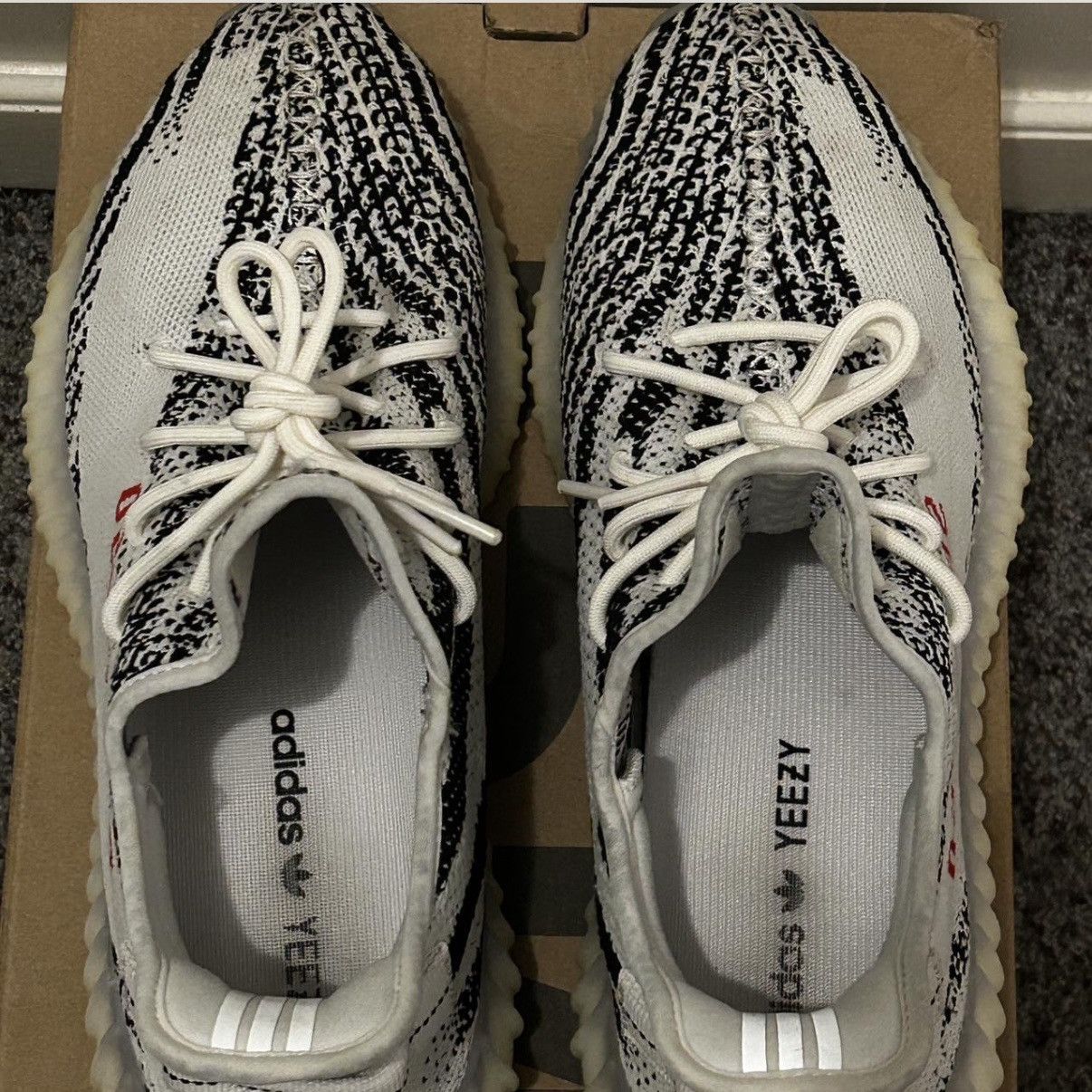 Yeezy Yeezy 350 V2 Zebra - Size 11.5 Size US 11.5 / EU 44-45 - 5 Thumbnail